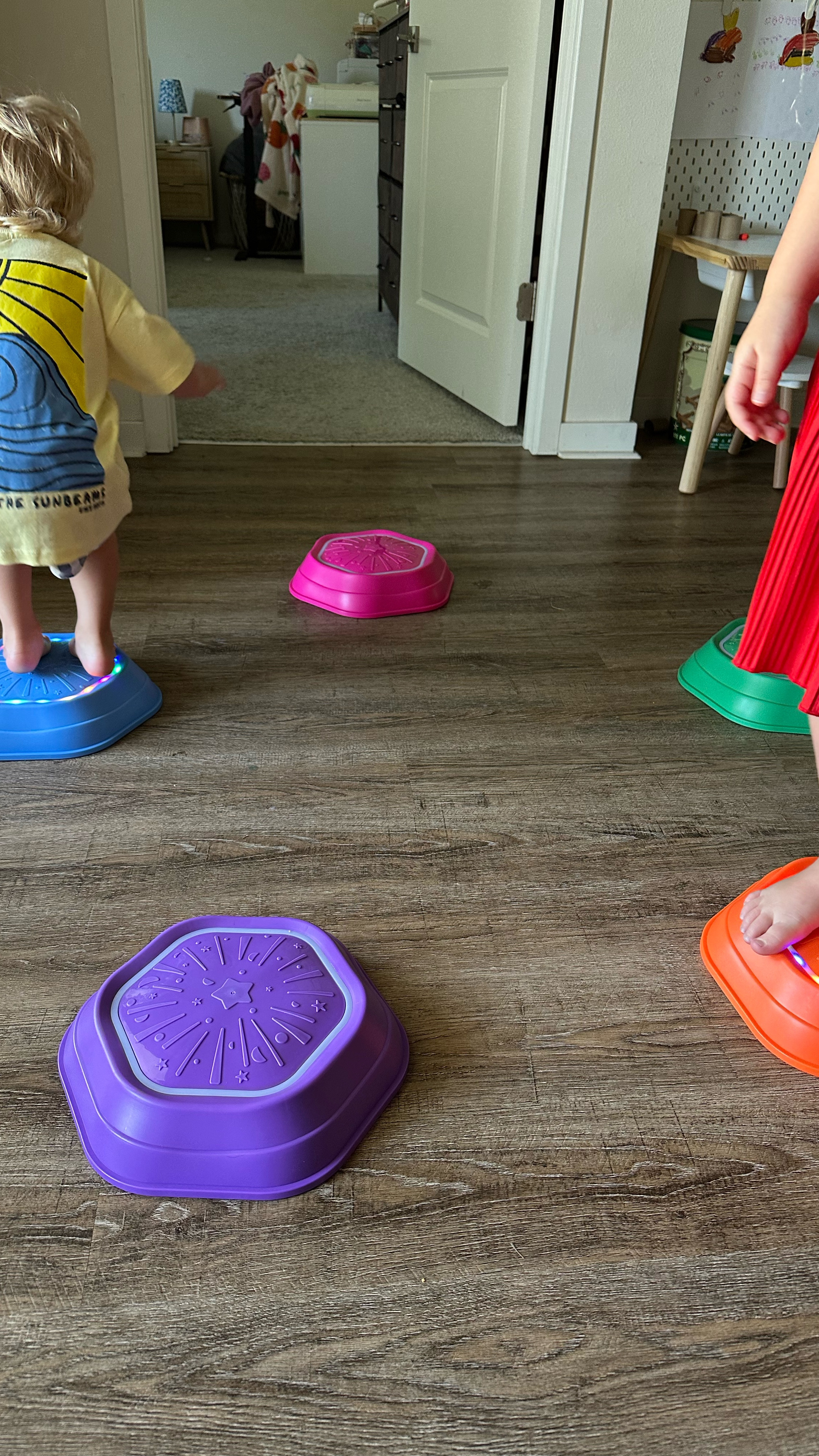KIDS TOYS THEY WILL ACTUALLY PLAY WITH | MUSICAL LIGHT UP STEPPING STONES | TODDLER SENSORY TOY IDEAS #sensorytoys #steppingstones #musicallightupsteppingstones #kidsbirthdaygiftidea

#LTKGiftGuide #LTKKids