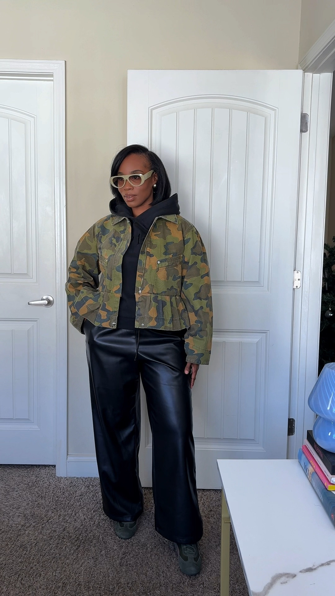 Shop this look! All black outfit 

#LTKMidsize #LTKootd #LTKgrwm