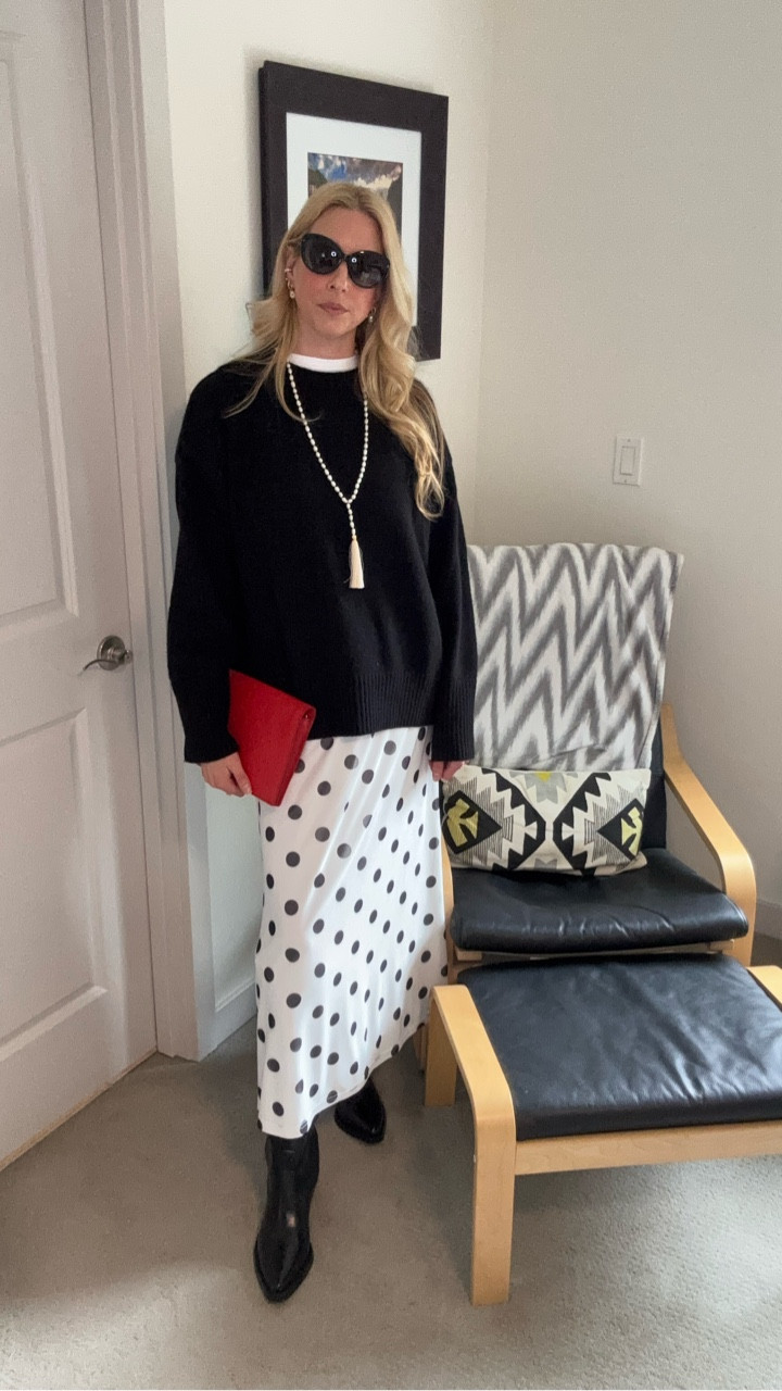 How I styled these 4 gifted pieces all sold on @amazon! You can find links to them in my Amazon Storefront in my bio! 

@blencotofficial @blencot_us @evalessofficial @sidefeel_official 

#evaless #blencot #evalessofficial #blencotofficial #sidefeelzimba