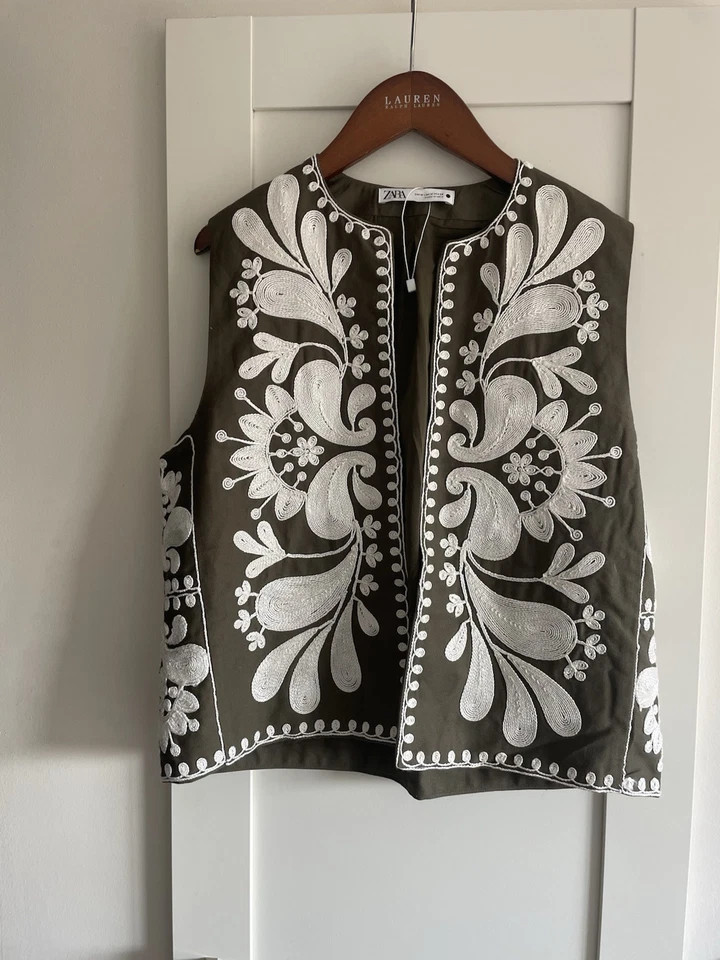 Zara Khaki Floral  Embroidered Waistcoat  Size Médium  | eBay UK | eBay UK