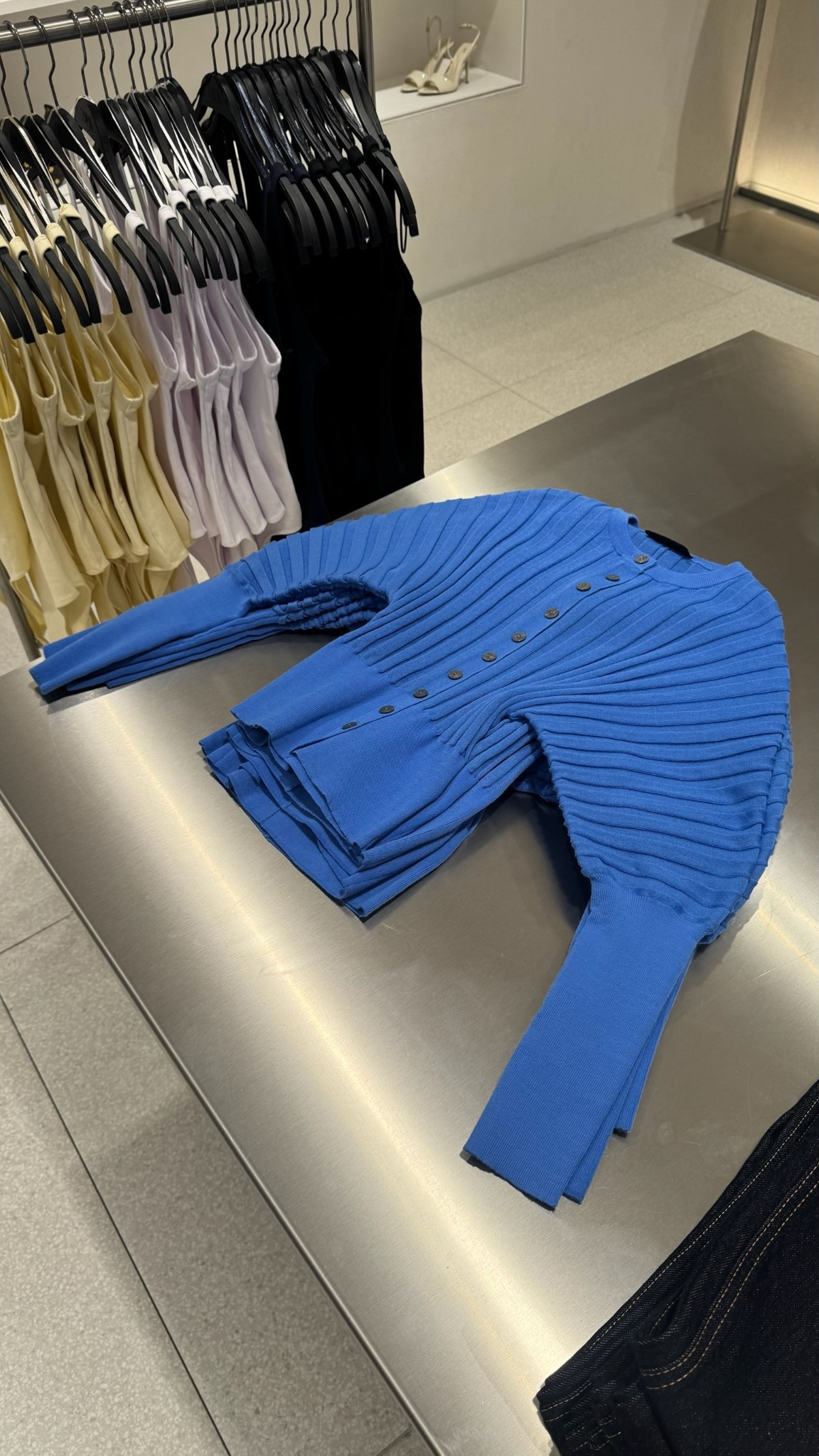 Zara Accordion Sleeve Top Perfect For The Spring!

#LTKTall #LTKootd #LTKgrwm