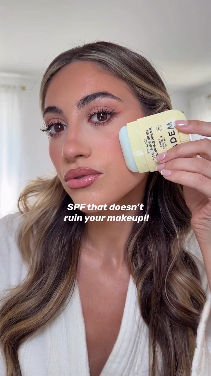 a sunscreen that I can re-apply WITHOUT ruining my makeup ?!? @eadem.co Sunsuede Daily Sunscreen Blurring Primer is the PERFECT summer essential ⭐️🫶🏻 @sephora #eadempartner #sunscreen #skincare #makeup #blurringprimer

#LTKBeauty #LTKgrwm #LTKSeasonal