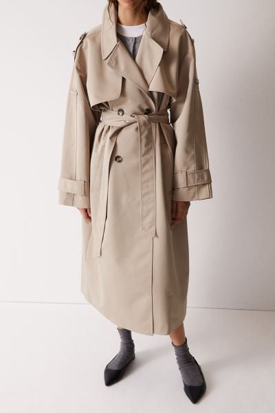 Double-breasted trenchcoat | H&M (UK, MY, IN, SG, PH, TW, HK, KR)