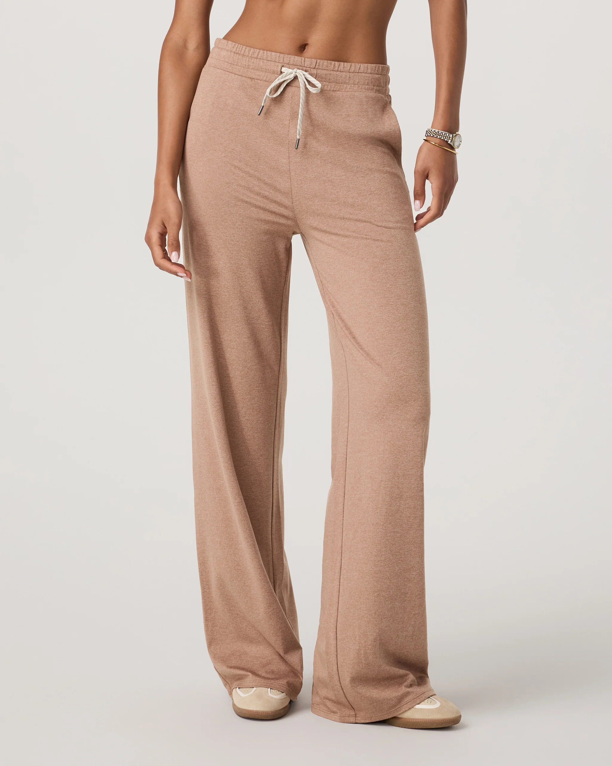Halo Essential Wideleg Pant | Vuori Clothing (US & Canada)