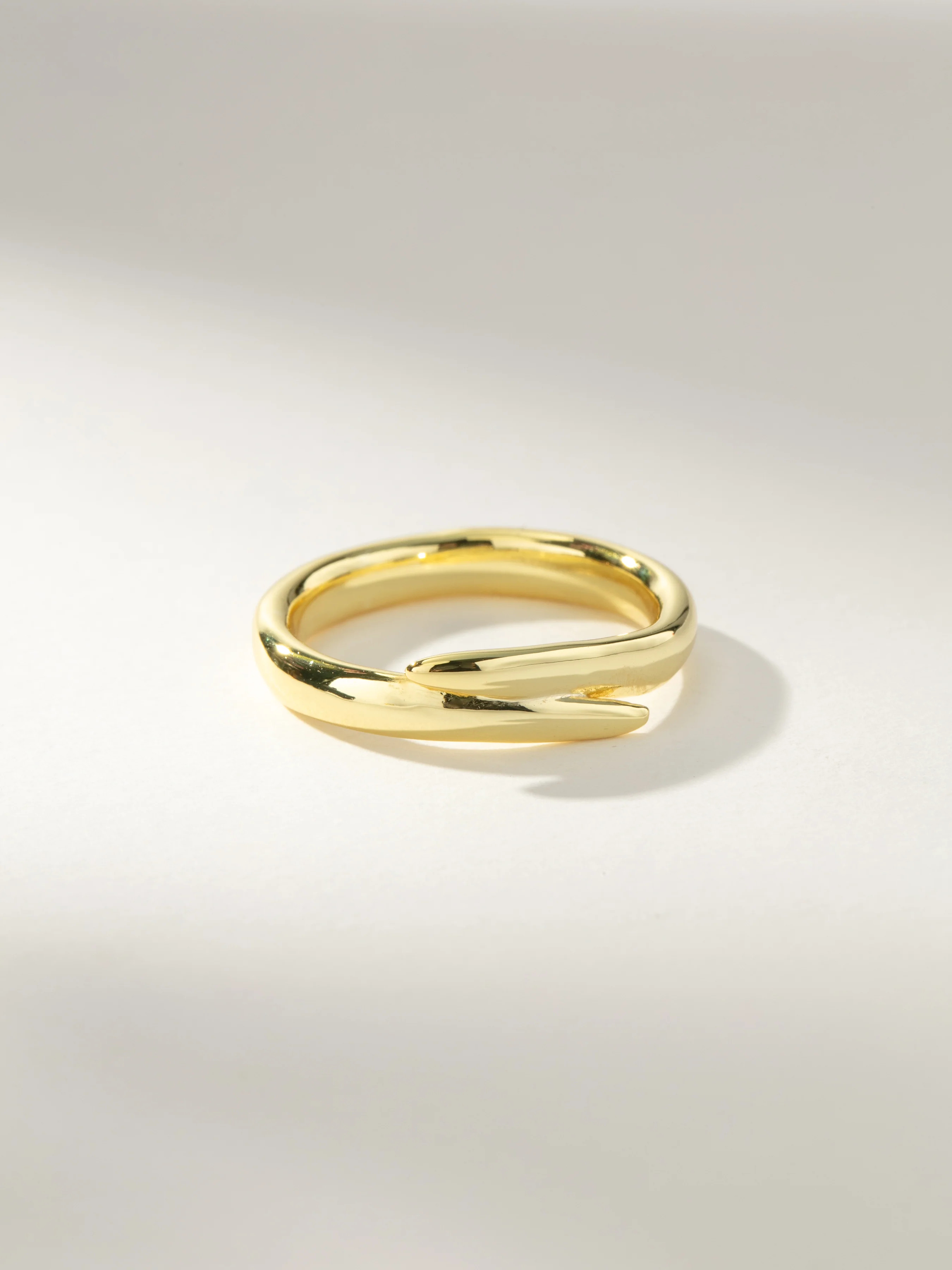 Moves Crossover Ring in Gold | Uncommon James | Uncommon James