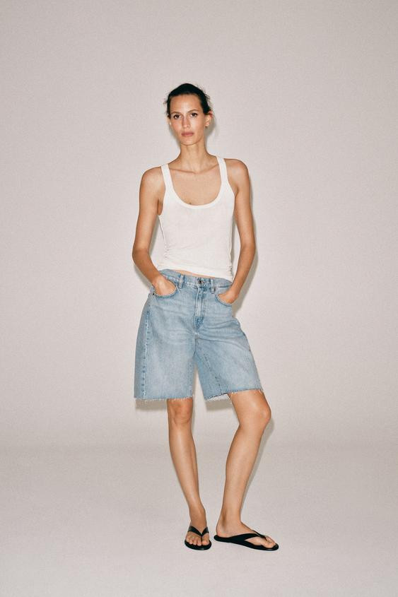 Zara - Zw Collection Relaxed Fit Mid-Rise Denim Shorts - Mid-Blue - 30 (Ca 10) - Woman | Zara Canada