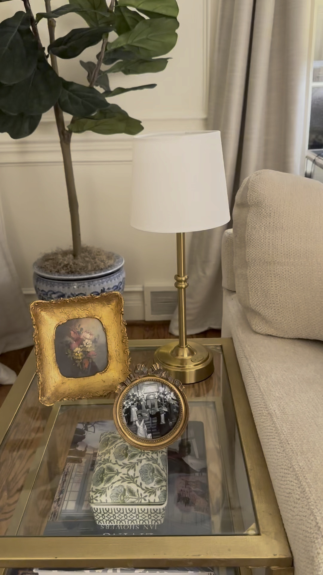 Battery operated light
Rechargeable lights
Rechargeable picture lights
Battery operated sconces
No hardwiring required 
Cordless lamps 
Rechargeable lamps
Cordless sconces 
Cordless lamp
Rechargeable lamp
Lamp with 3 light settings 

#LTKstyletip #LTKfindsunder50 #LTKhome