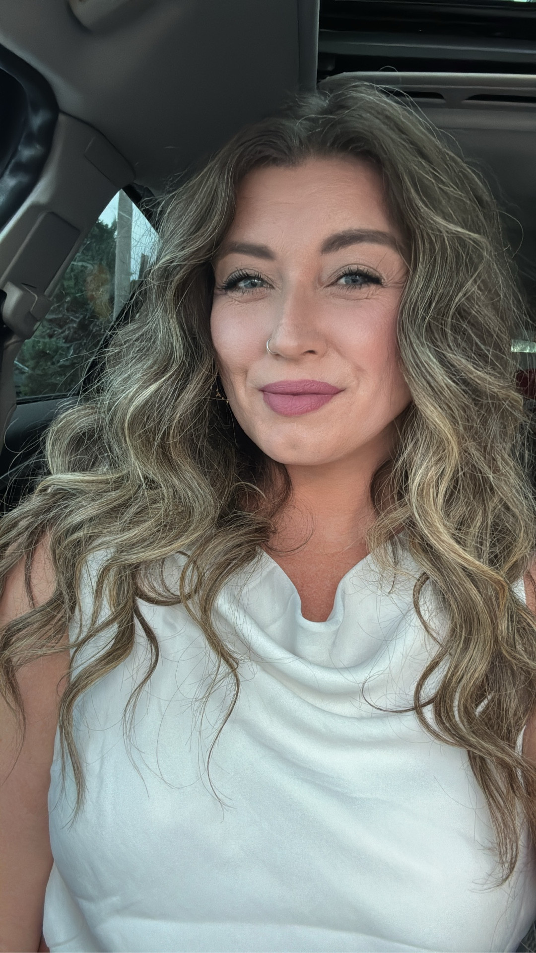 I love having big hair! So I finally tested out a 3/4 inch curler and I am so happy with how it turned out! Couple notes on it is you have to brush these curls out to achieve a more natural relaxed look and of course add in some hair spray and texture spray but I am so happy with the results!! 

#LTKBeauty #LTKStyleTip