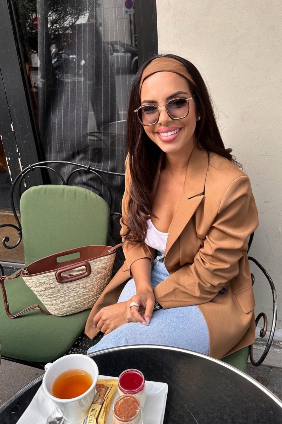 look du quotidien jean bleu débardeur côtelé blanc blazer camel bandeau cheveux camel sac panier tendance Shein jean Mango sac Maje 

#LTKitbag #LTKstyletip #LTKeurope