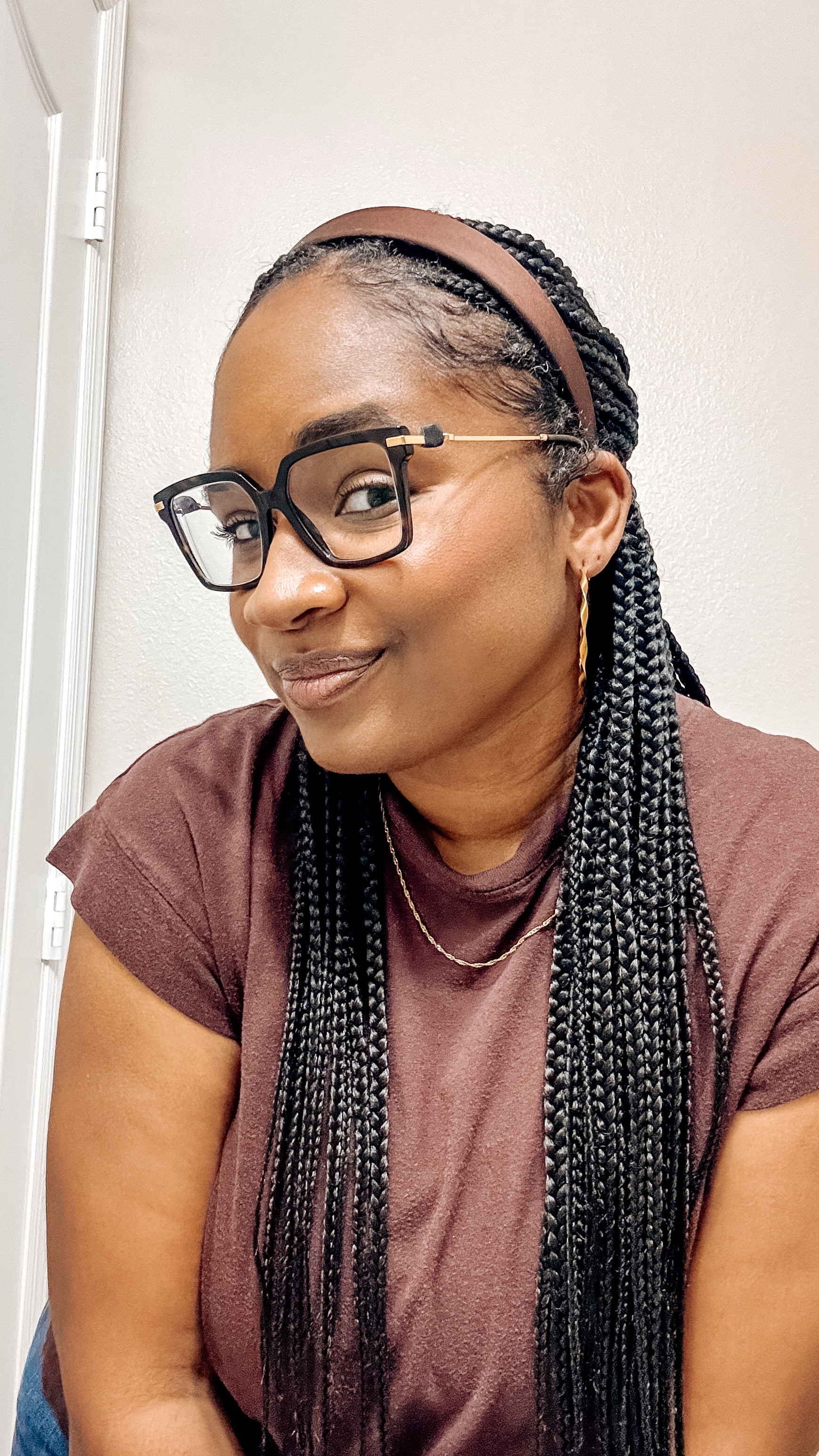 Y’all know I’m not out here claiming to be a makeup guru—I barely wear it! But for our recent shoot, I had to pull it together, and these products did the job!

✨ Base: @elfcosmetics Soft Glam Satin Foundation (50-Deep Warm) & Hydrating Camo Concealer (Tan Latte)
✨ Brows: Elf Instant Lift Waterproof Brow Pencil (Deep Brown)
✨ Cheeks: @rimmellondonus Maxi Blush (Wild Card)
✨ Lashes: @maybelline The Colossal Mascara (Glam Black)
✨ Lips: @wetnwildbeauty Megaslicks Lip Gloss (Past Curfew)
✨ Tools: Elf Complexion Perfection Face Brush Kit
✨ Clean-Up Crew: @neutrogena Fragrance-Free Makeup Remover Towelettes

Simple, easy, and it lasted all day! What’s your go-to makeup product when you actually put some on? 

Beginners Make Up | Elf | Rimmel | Maybelline | Wet n Wild | Neutrogena | Drug Store Make Up

#NotAGuruButItWorks #EverydayGlam #SimpleMakeup #DrugstoreMakeup #BeautyOnABudget #MakeupForNonMakeupGirls #QuickGlam #EffortlessBeauty #NaturalGlam #EasyMakeup #MakeupMustHaves #AffordableBeauty

#LTKWatchNow #LTKBeauty #LTKFindsUnder50