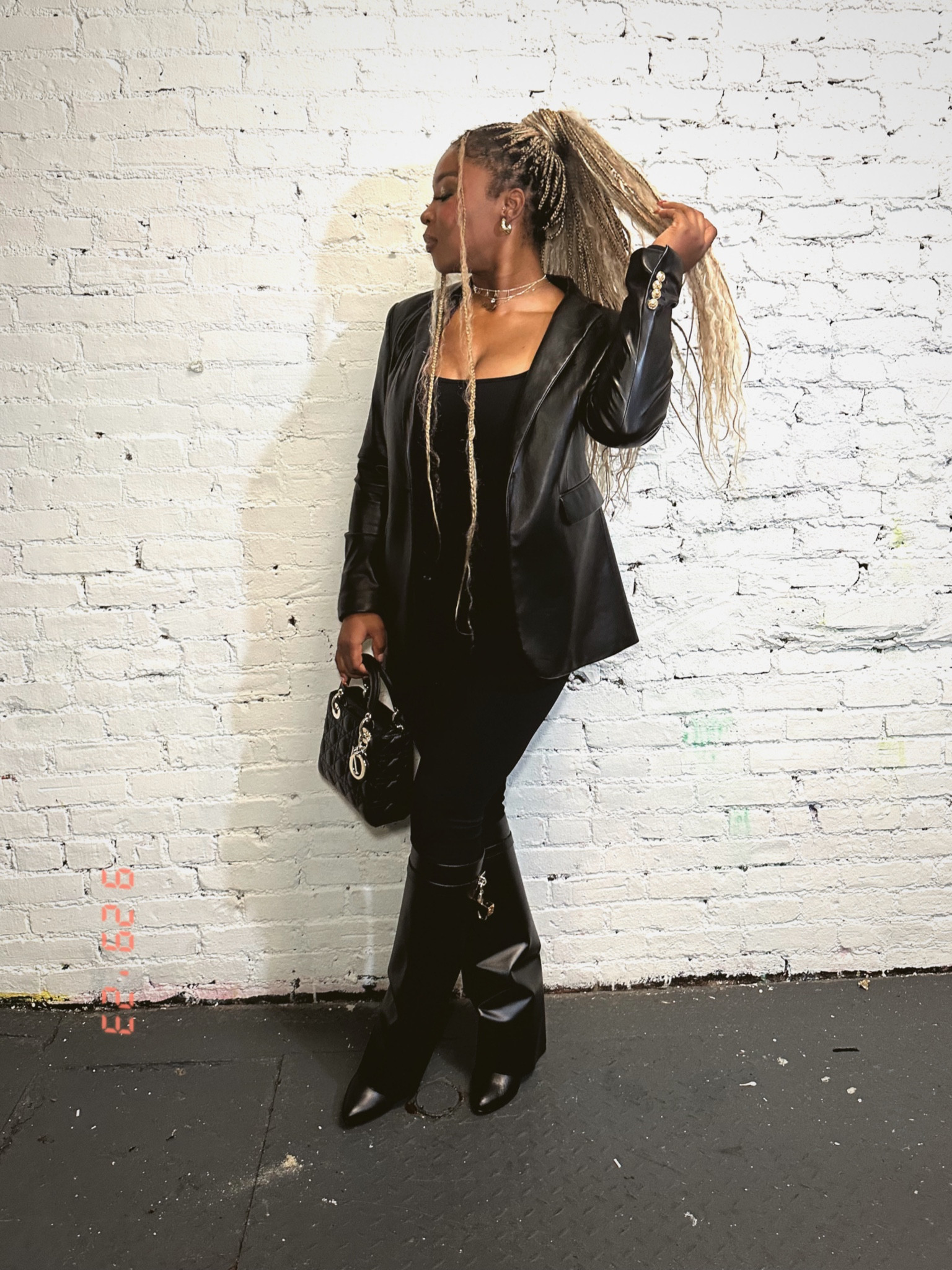 All black everything 

#LTKstyletip