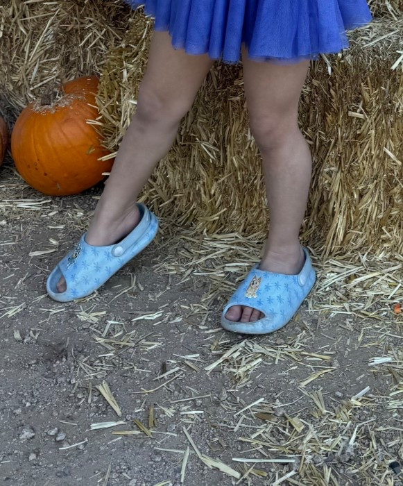 40%. Off Toddler & kid shoes sale ends today !! Stock up 