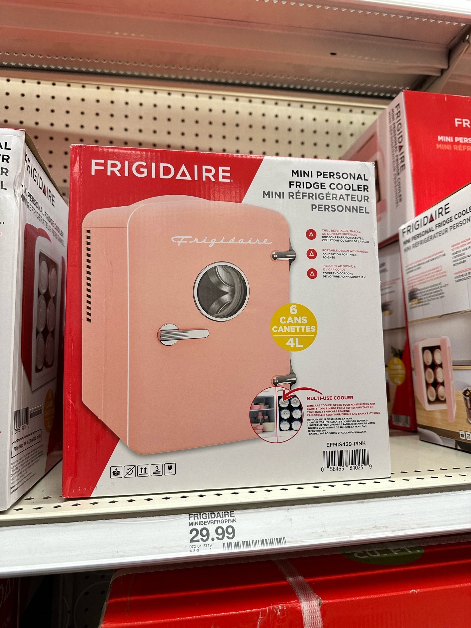 Pink mini fridge and ice makers at Target

#LTKHome