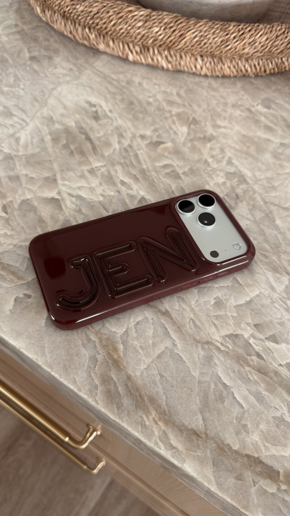 I’ve never loved a phone case more 🤎 

#iphonecase #phonecase #iphone17case #brownphonecase #personalizedphonecase #personalizedgiftidea #baublebar #accessories #whatsinmybag

#LTKootd #LTKdayinmylife #LTKFindsUnder100