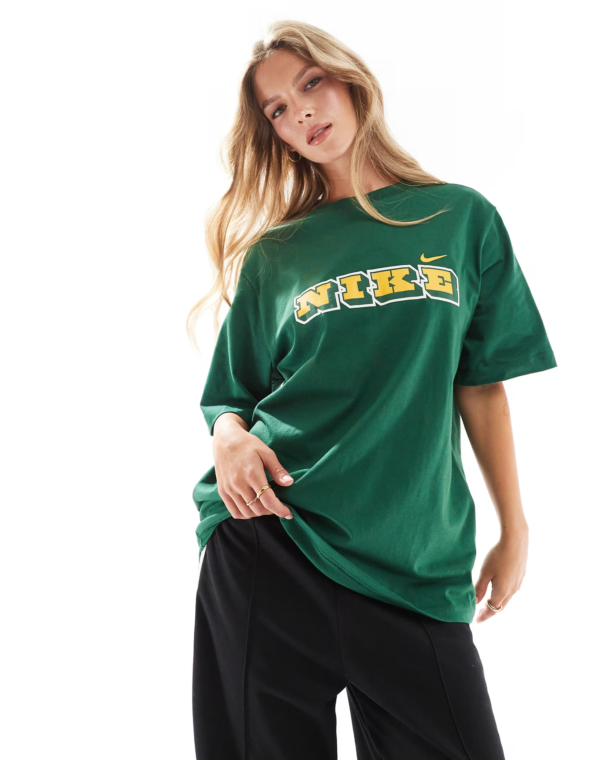 Nike Heritage logo t-shirt in dark green | ASOS (Global)