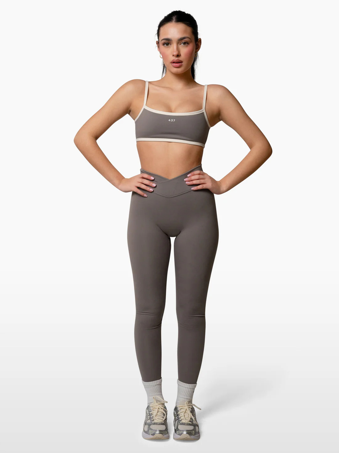 The V Legging / Clay Mask | 437