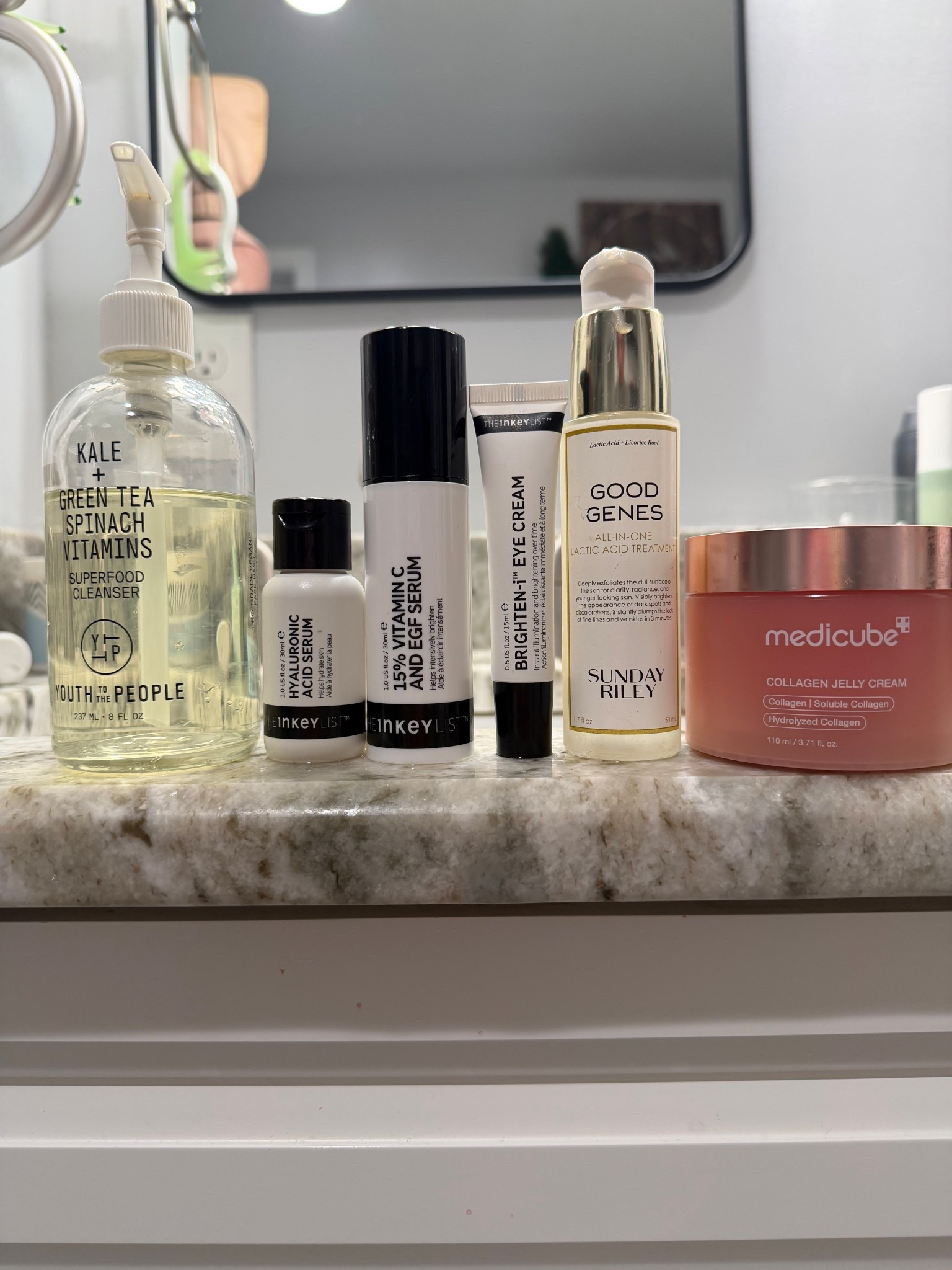 My go to night skincare routine ✨

#medicube #inkey #goodgenes 