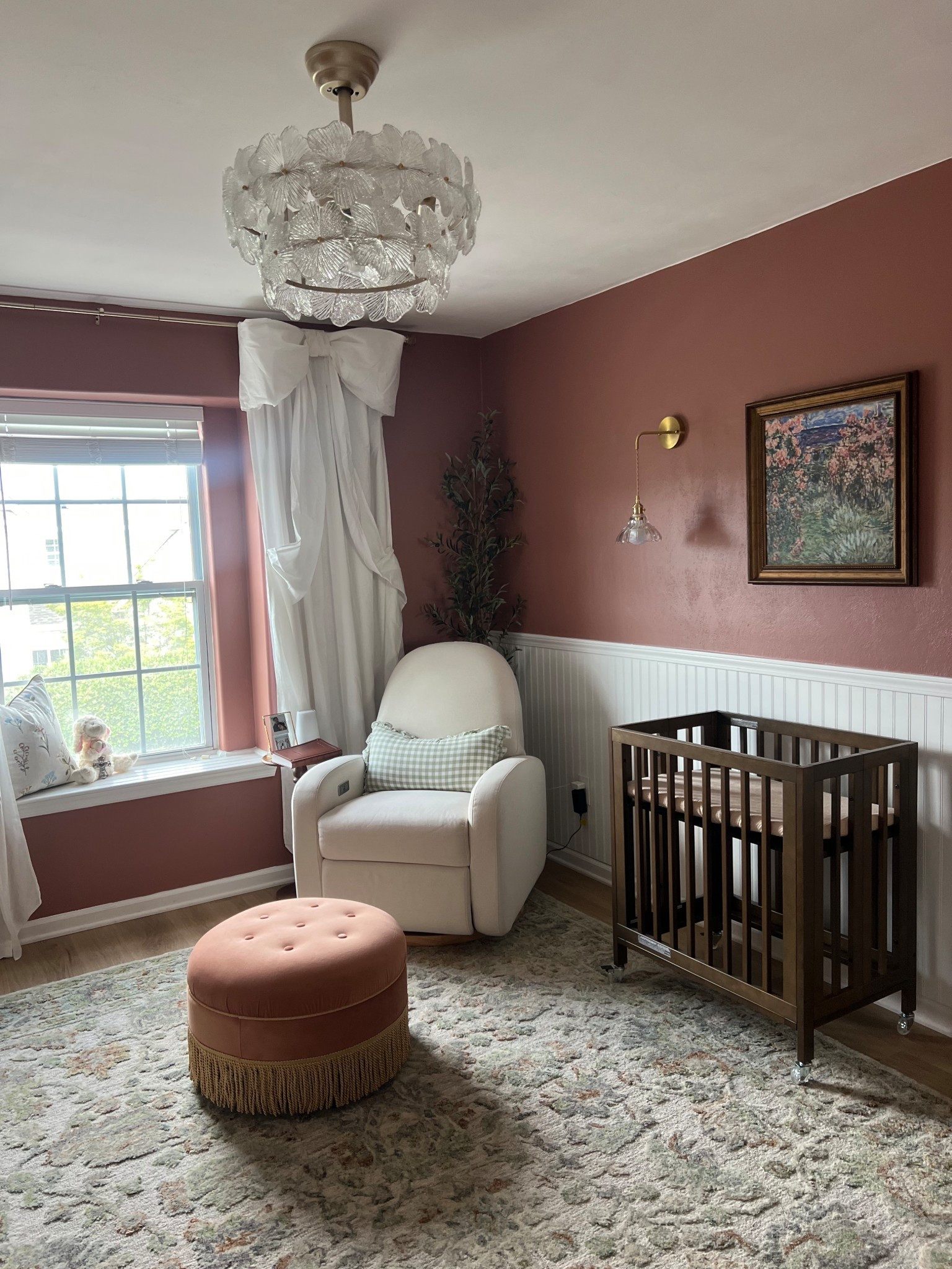 Baby girl vintage nursery 