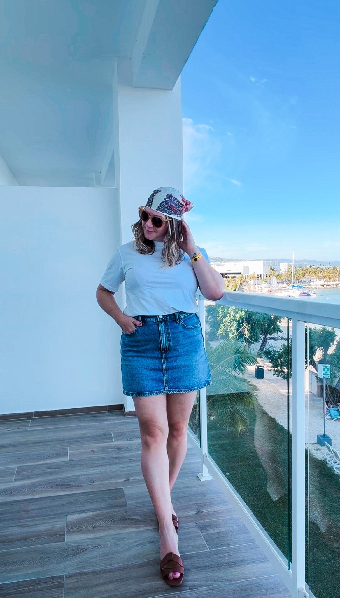 Vacation Vibe Activated ✔️

T-Shirt: medium 
Denim Skirt: medium
Sandals 7

#LTKstyletip #LTKsummer #LTKtravel