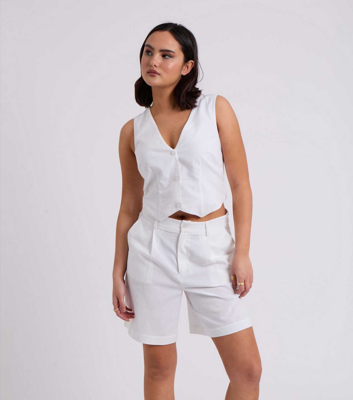 Urban Bliss White Linen-Blend Cropped Waistcoat | New Look | New Look (UK)