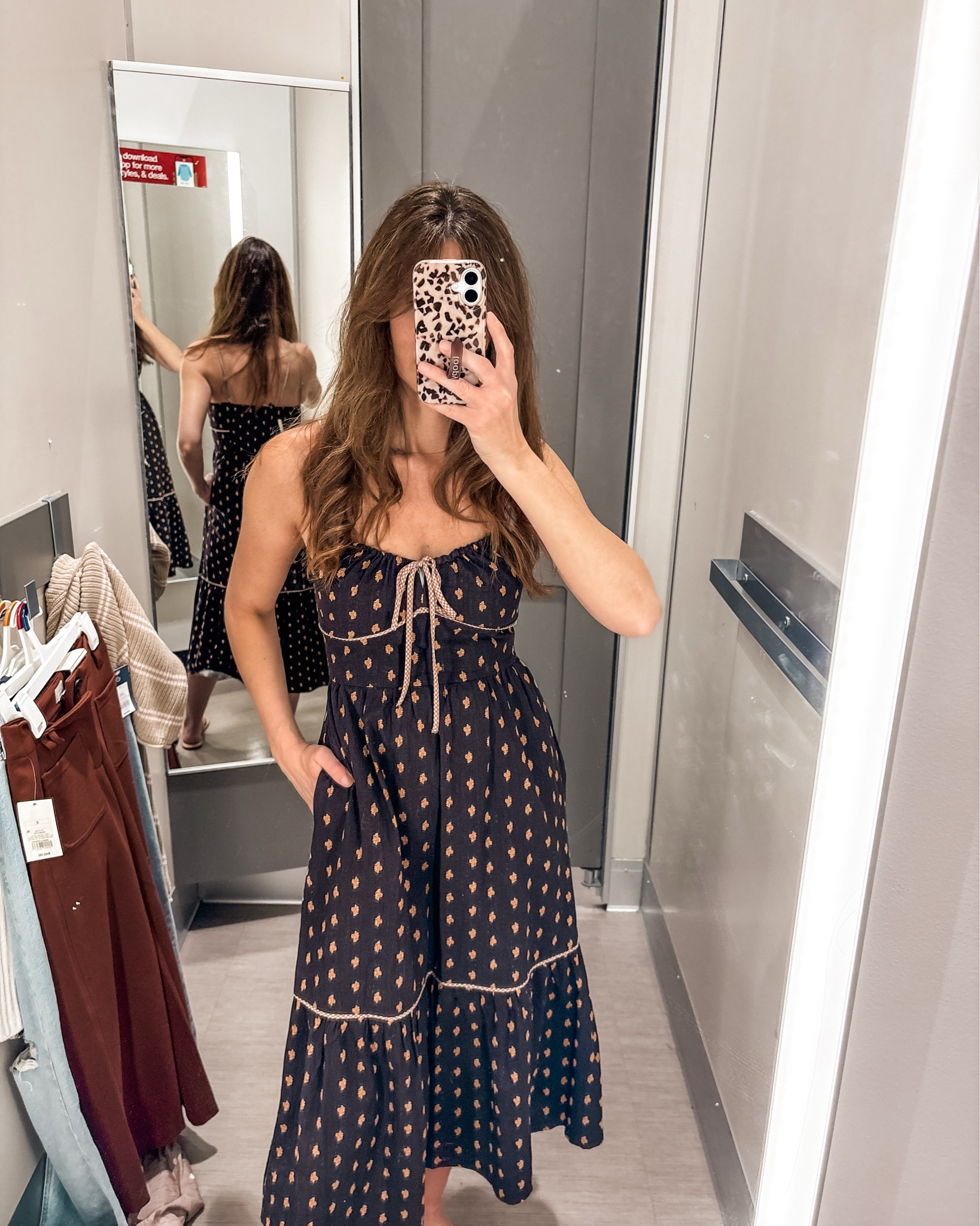 This is super pretty dress!! Thicker material and good quality! It ran small for me in the top area. I’m in a small but need a medium. This is a pullover style dresss

#LTKSeasonal