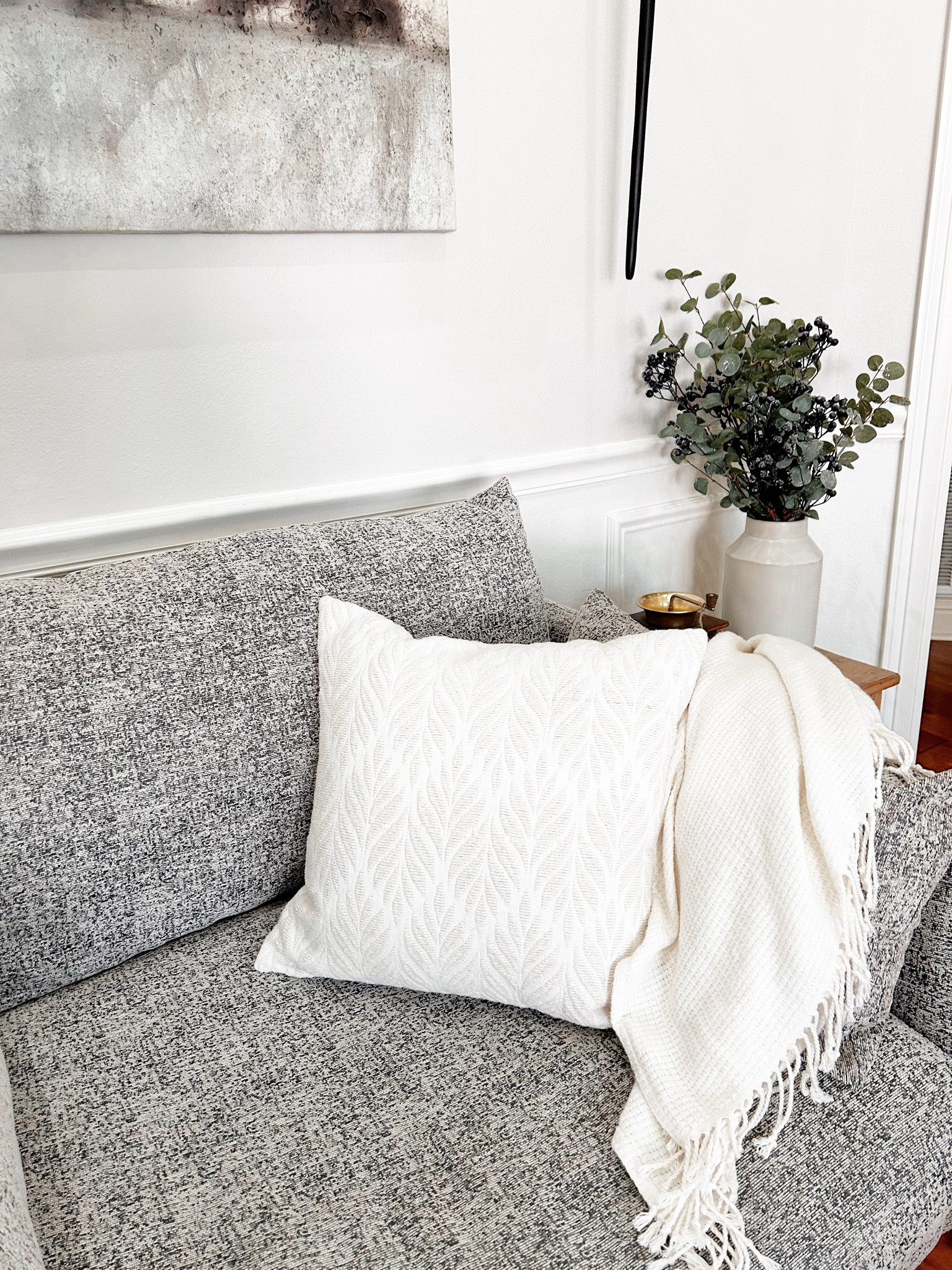 My living room accent chair. 

Living room decor, living room furniture, living room inspo, living room chair, living room wall decor, livingroom decor, livingrooms, couch pillows, couch throw pillows, couch blanket, couches, oversized chair, accent chair, accent chairs living room, accent pillows, Albany park, chair and a half, grey chair, gray chair, threshold decor, target decor, target home, black wall sconce, wall sconces, Amy Leigh life

#amyleighlife
#livingroom