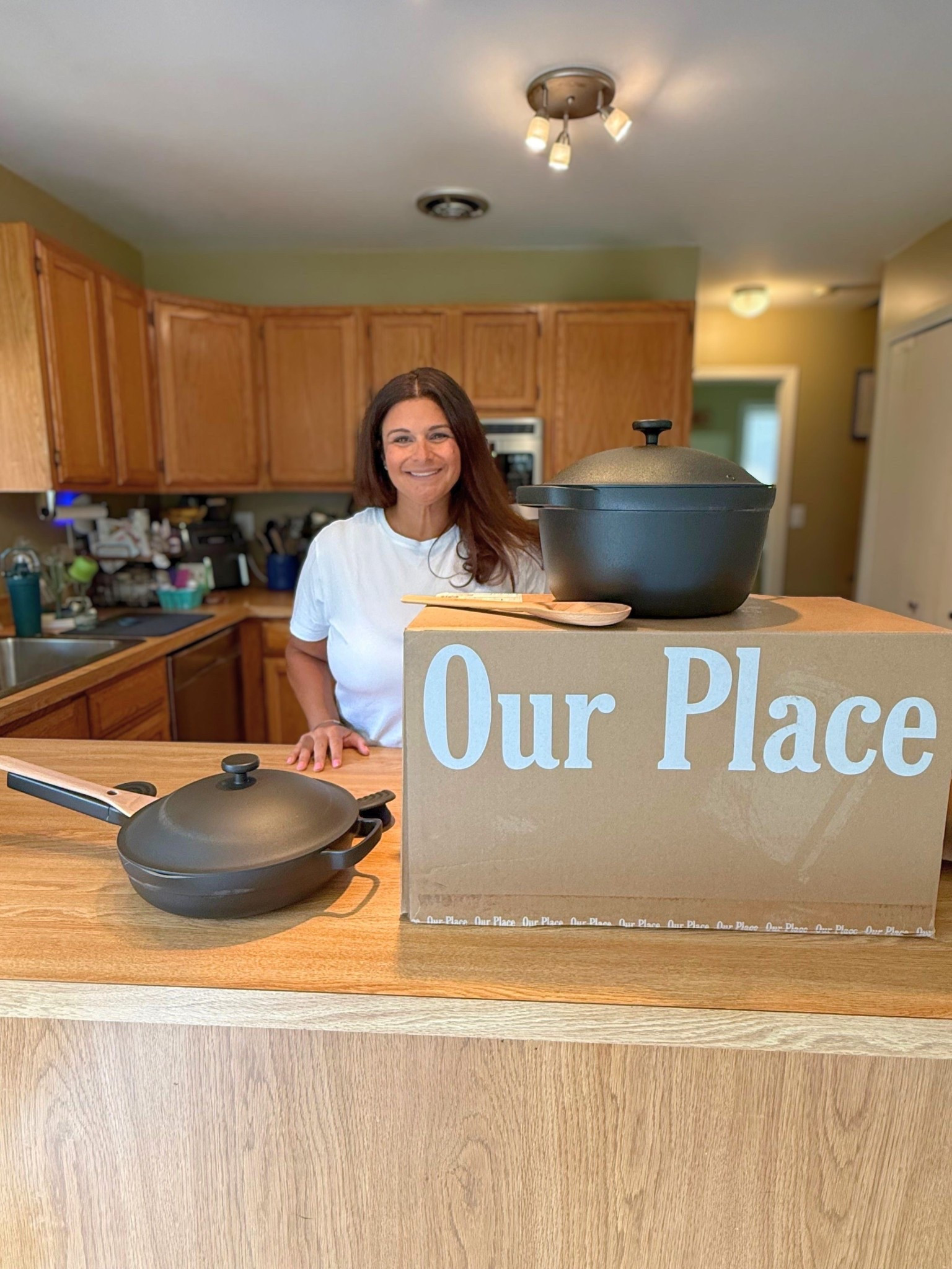 🚨 $274 → 37% off → as low as $119 shipped
We already have the Always Pan and LOVE it (even my husband uses it), so I grabbed the full set for our home in Michigan too. We have one in Florida and use it constantly.
Always Pan + Perfect Pot 2.0 ✔️ steamer basket that doubles as a colander ✔️ non-toxic nonstick ✔️ cuts down on the number of pans you need ✔️ perfect everyday cooking set ✔️ pour spout for easy draining
Includes 2.6-qt Always Pan 2.0 with lid, 5.5-qt Perfect Pot 2.0 with lid, beechwood spatula, beechwood spoon, silicone hot grips, and stainless steel steamer basket.
Sale price $169.98 (37% off) New customers use code SPRINGSTYLE50 for $50 off $100+
	•	free shipping
Promo ends 4/13 or until this sells out
Who else is trying to simplify their kitchen?  

#LTKSaleAlert #LTKHome #LTKdayinmylife