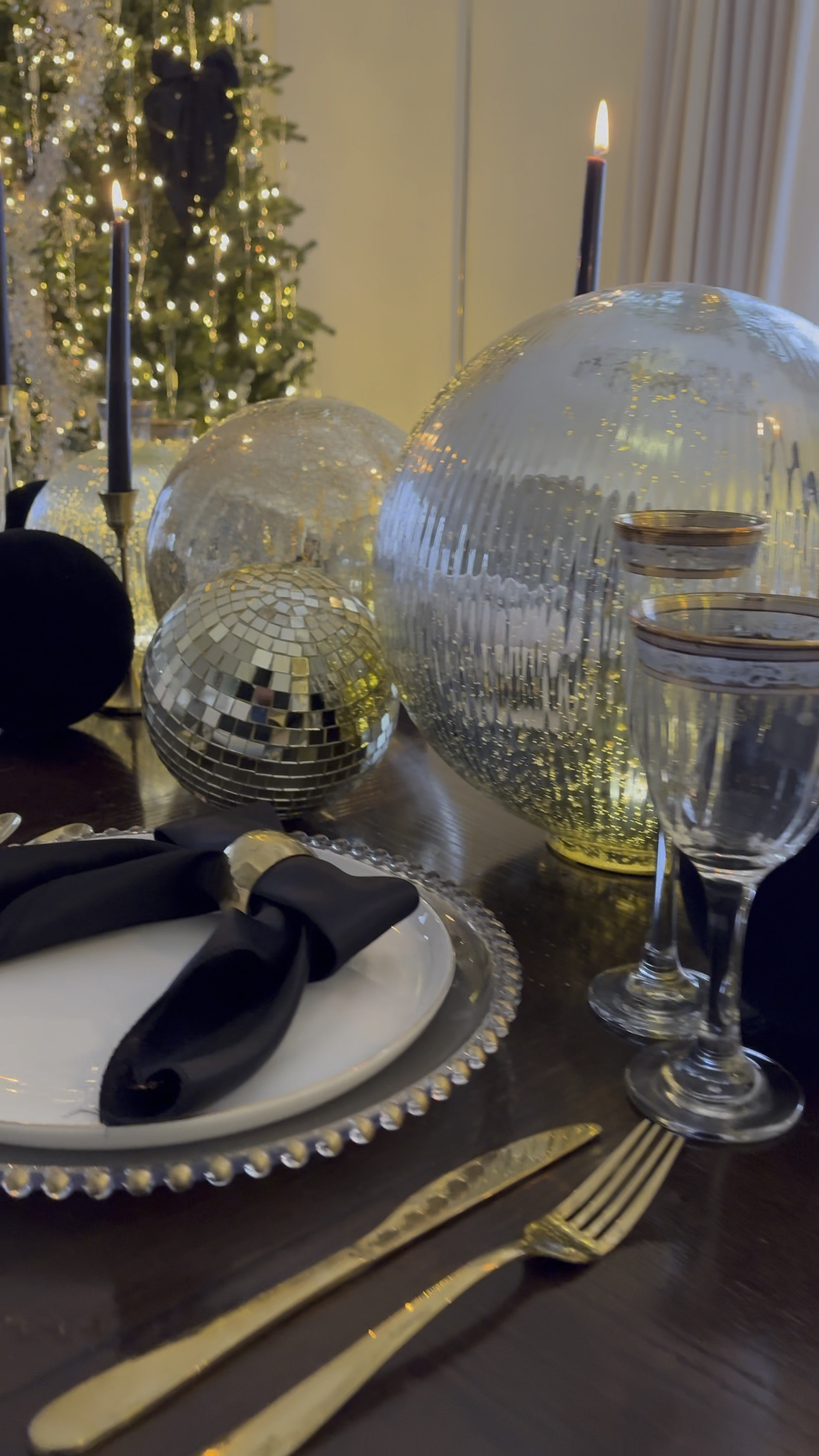 New Year’s Table setting 

#LTKSeasonal #LTKHome #LTKHoliday