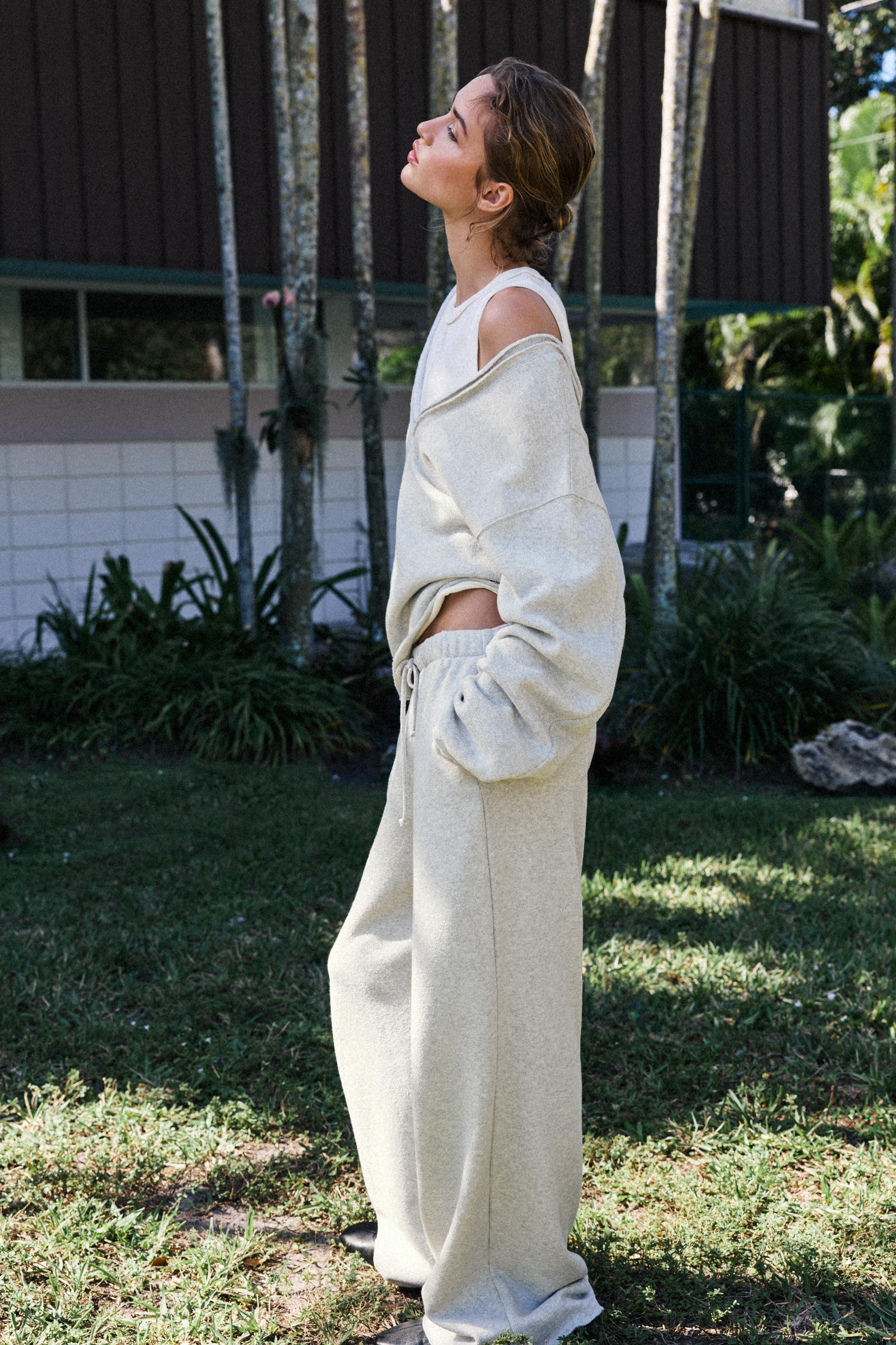 SOFT SWEATPANTS | Zara US