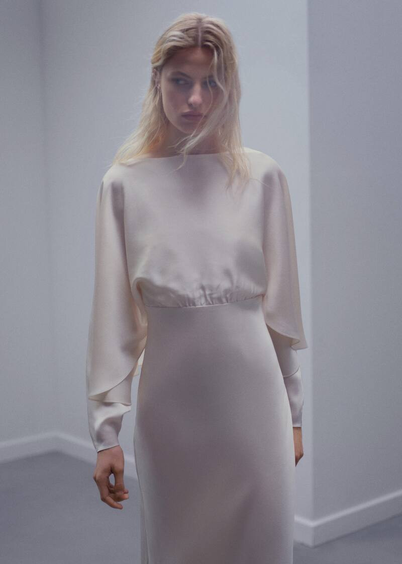 US$ 400.00 | MANGO (US)