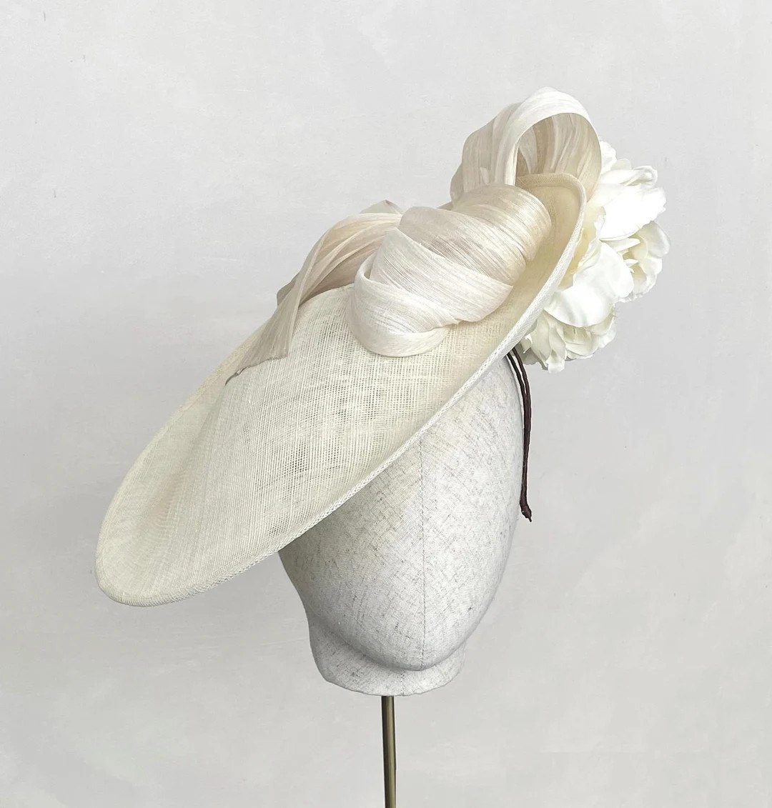 Ivory Fascinator Beige Wedding Hat Cream Kentucky Derby Hat Cream Church Hat Ladies Day Pale Moth... | Etsy (US)