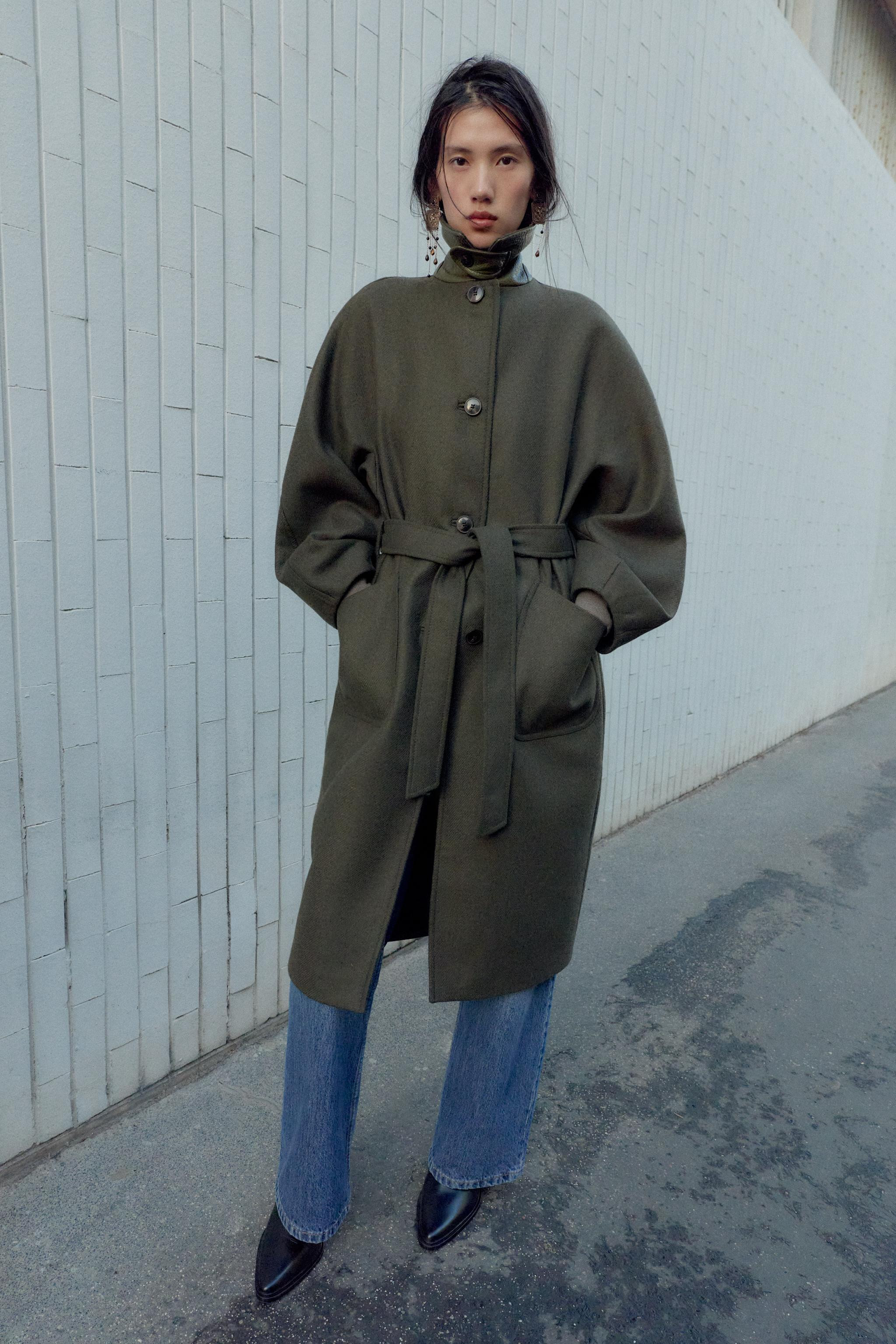 WOOL COAT WITH PUFF SLEEVES AND CONTRAST COLLAR | Zara UK