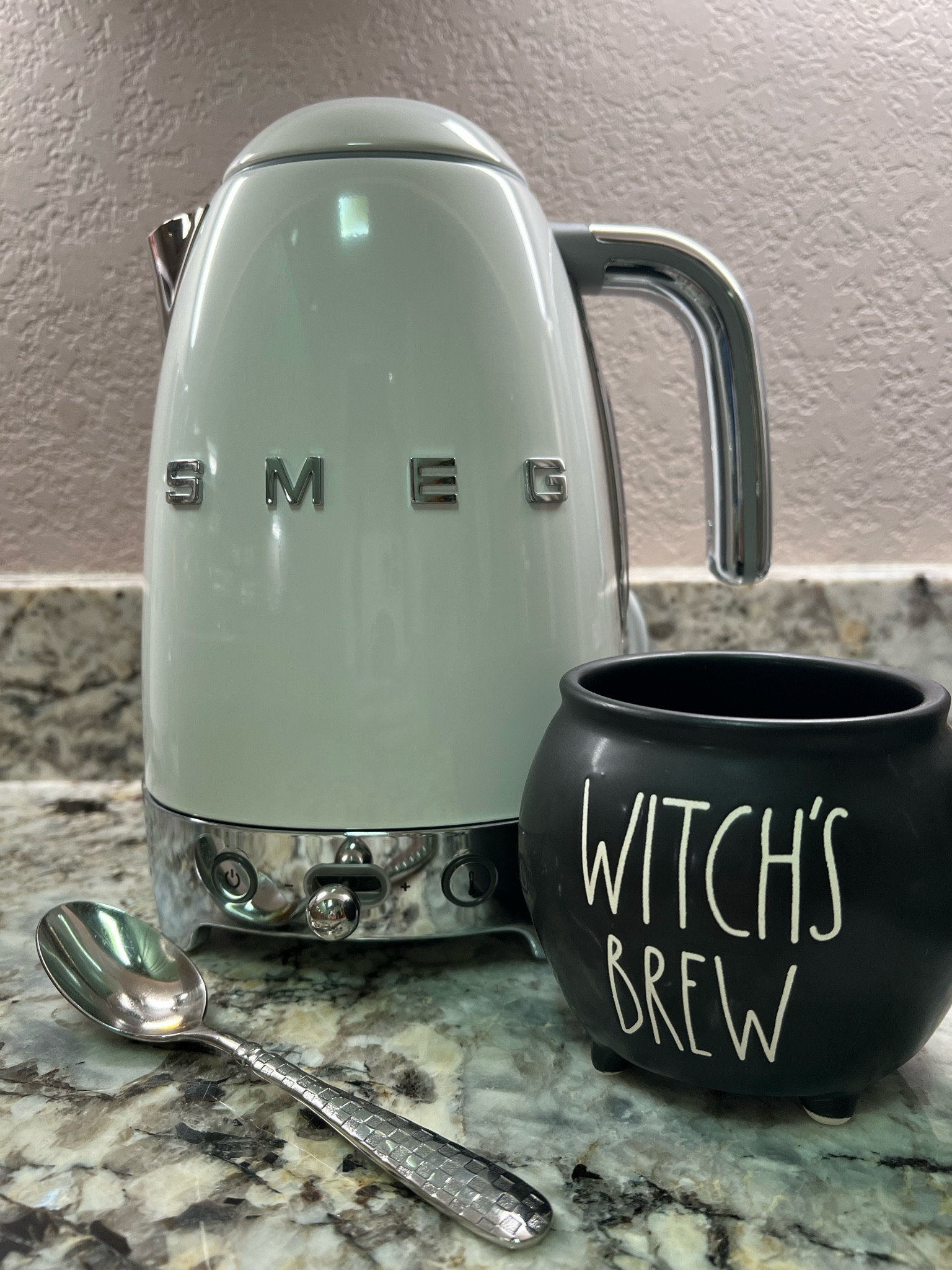 William-Sonomas kettle, cute mugs & tea items! 

#LTKSeasonal #LTKSale #LTKU