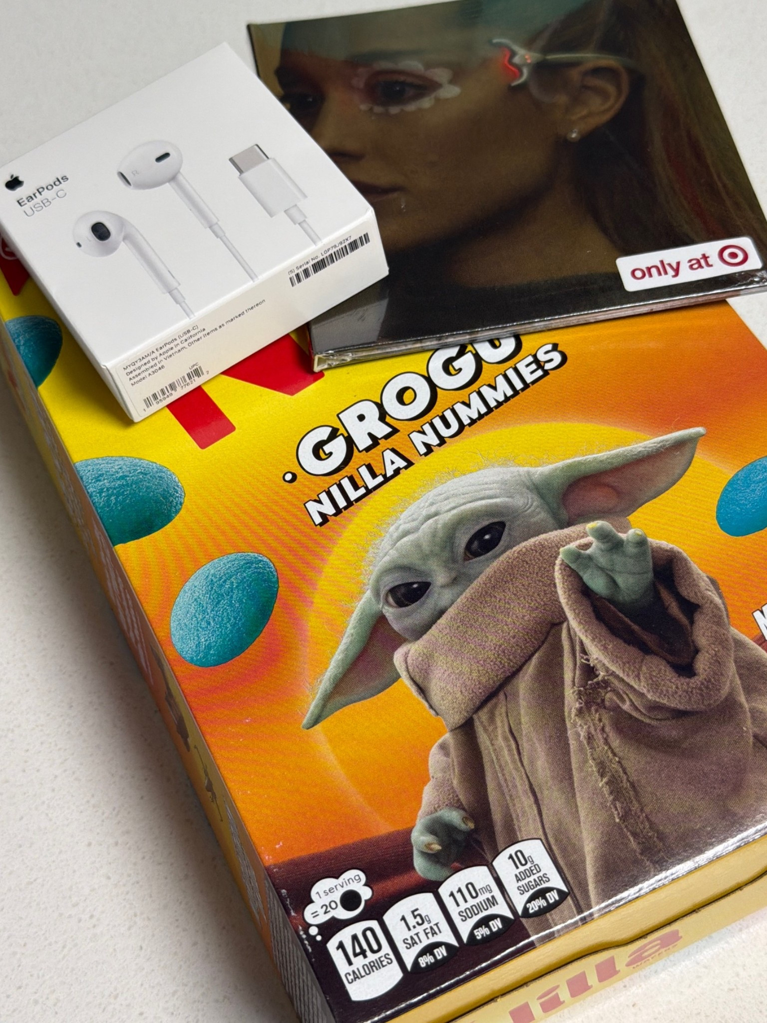 Tiny Target haul 🎯

Needed some wired headphones, got some Grogu nilla wafers and a tiny Ariana Grande vinyl!

@jkyinthesky

#starwars #targetfinds #vinyl #headphones #earpods #apple #haul #targethaul

#LTKfoodie #LTKHome #LTKTravel