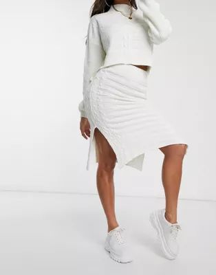 Missguided co-ord cable knit midi skirt in cream | ASOS | ASOS (Global)