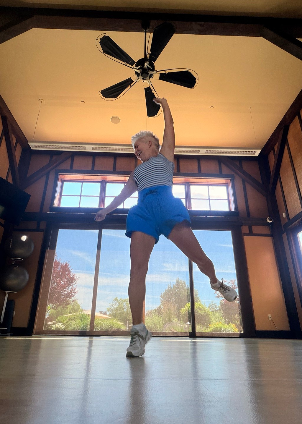 The BEST SHORTS for the gym, the pool, or just because!

#LTKootd #LTKActive #LTKOver40
