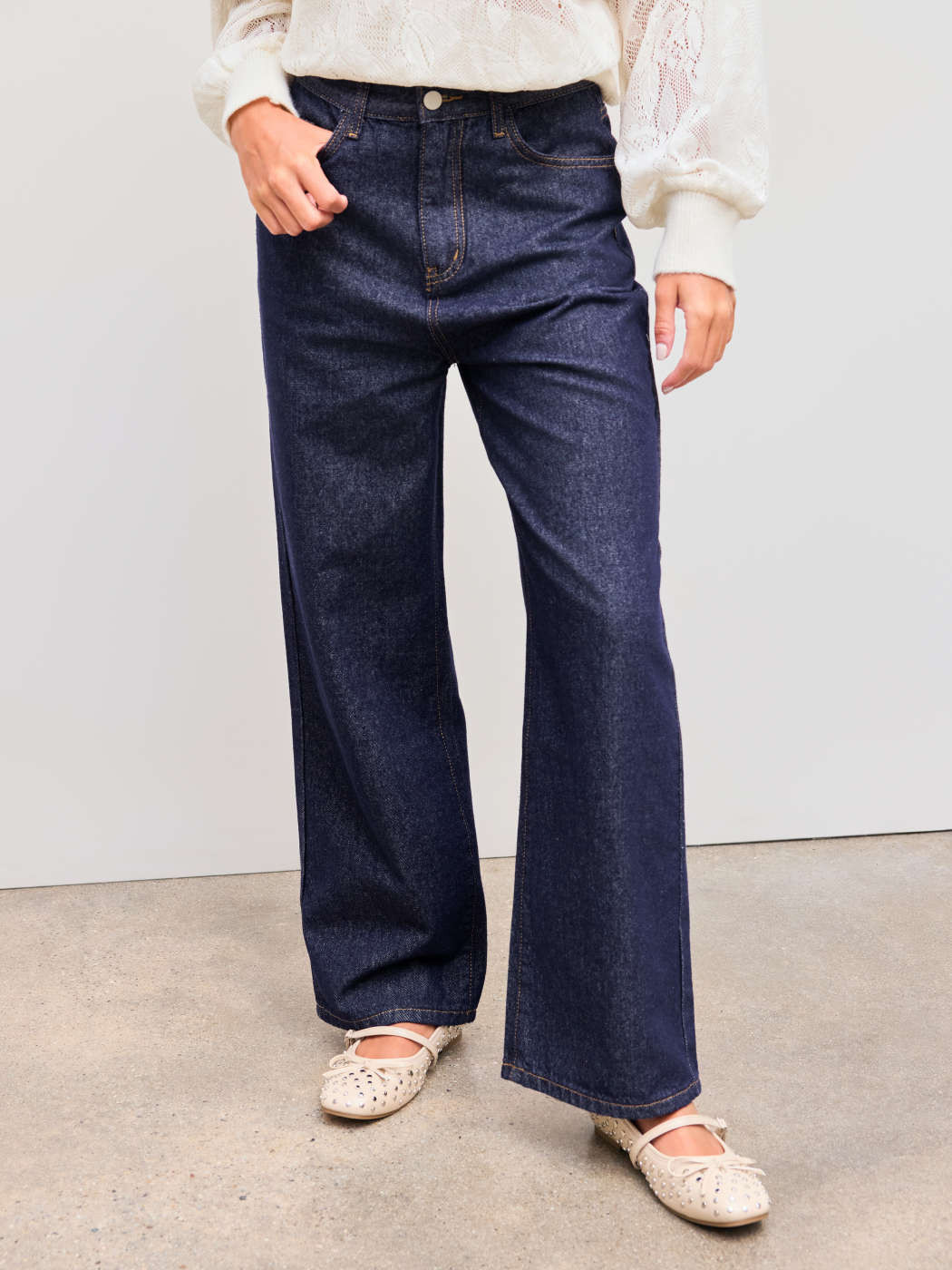 Honey Denim Mid Rise Solid Straight Leg Jeans | Cider