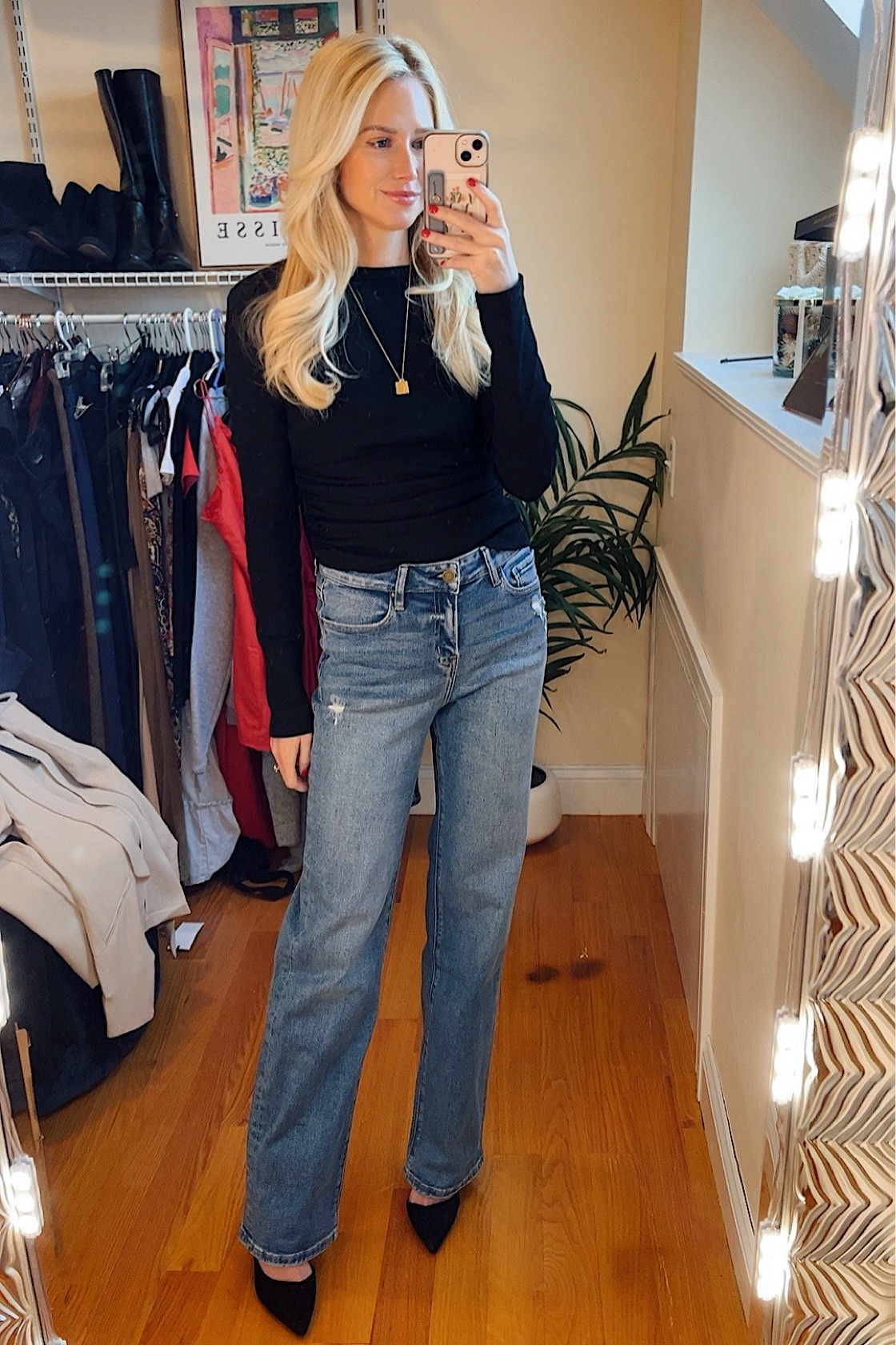 Wearing size xs in top and 25 in jeans 

#LTKworkwear #LTKfindsunder50 #LTKstyletip