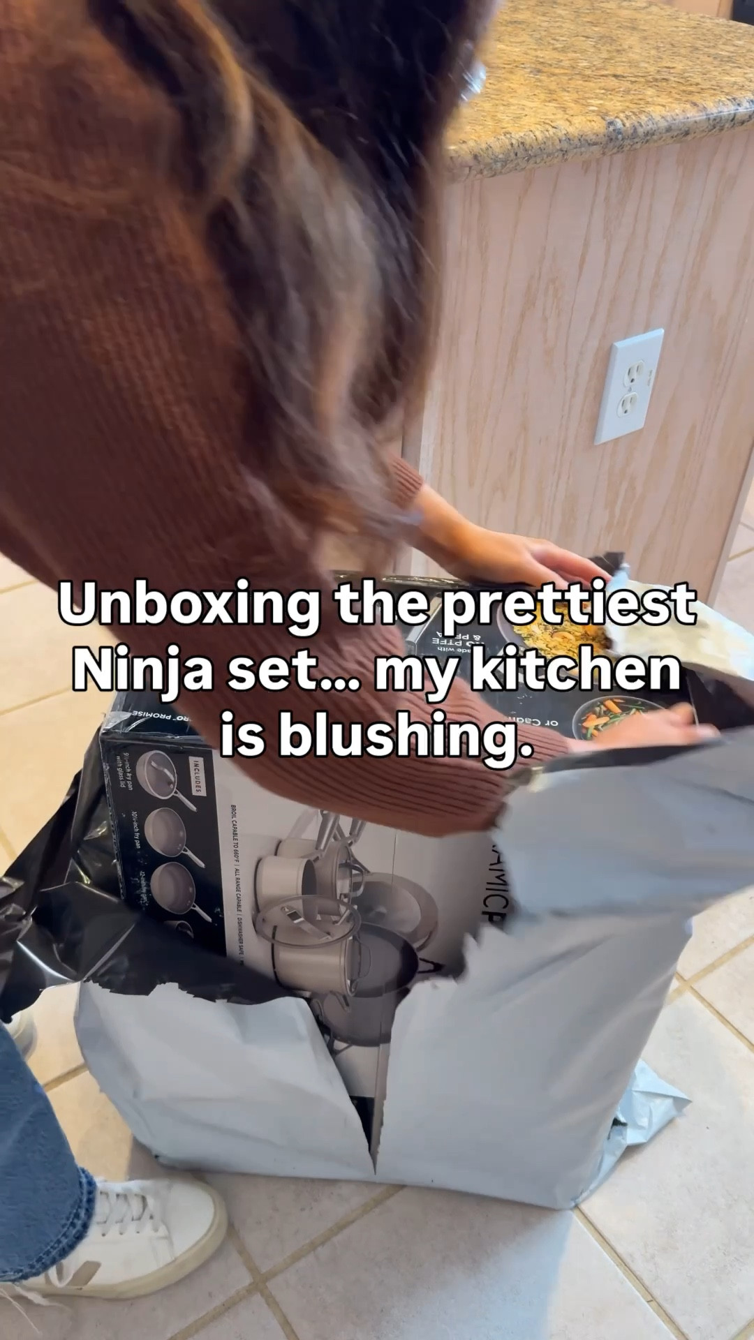 If you’re ready to ditch scratched pans 👀
These Ninja ceramic pots & pans were gifted for our wedding. I love them! They are non-toxic, heat evenly, and the stone color is chef’s kiss 🤍 

Non -toxic pots and pans 
Kitchen refresh 
#LTKhome #LTKkitchen #NinjaCookware #CeramicCookware #KitchenFinds #HomeUpgrade
Ninja pots and pans 

#LTKfoodie #LTKGiftGuide #LTKHome