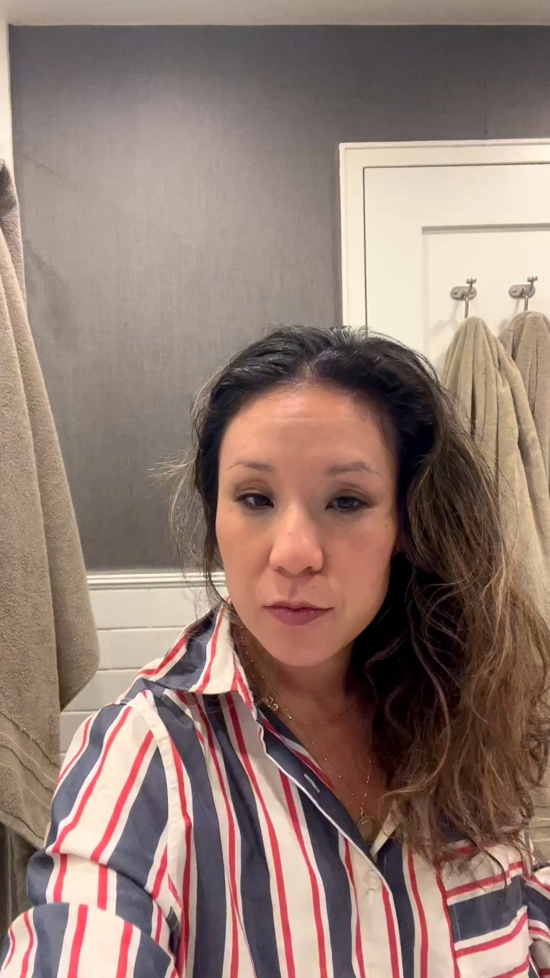 Two minute curls. Hair routine.

#LTKdayinmylife #LTKgrwm #LTKBeauty