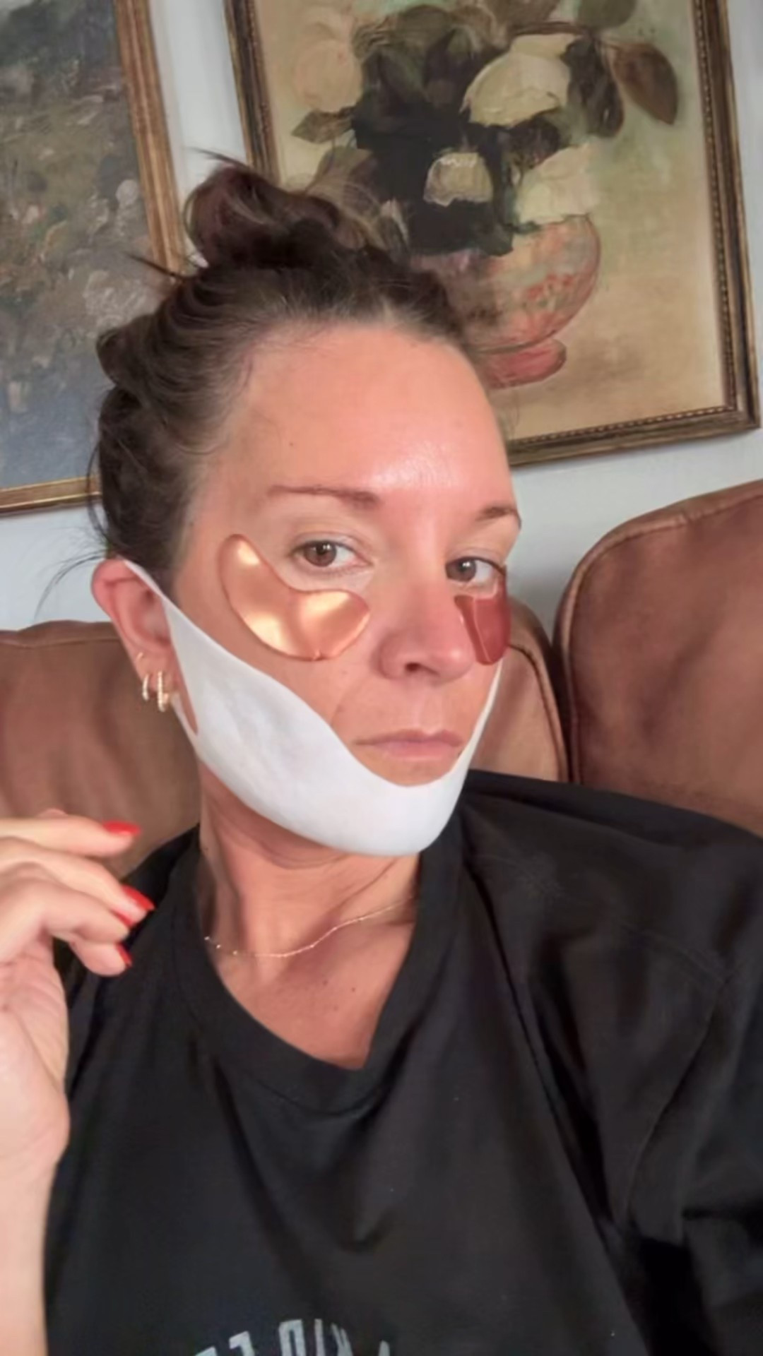 Chin diaper to the rescue! Love these eye patches too! 

#chindiaper  #eyepatch #beautyproduct #beauty #healthandbeauty 

#LTKGiftGuide #LTKBeauty #LTKTravel