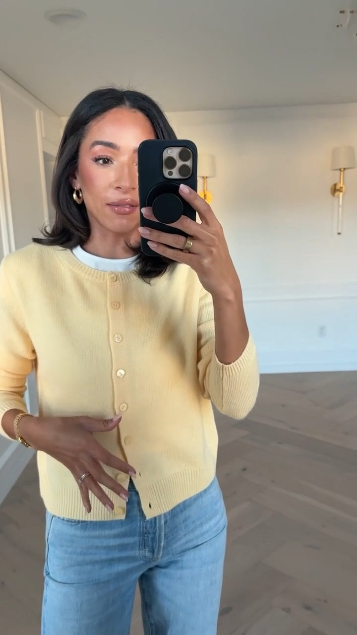 Spring outfit!! Wearing size xs tee, size small cardigan, and size 25 jeans 



Spring outfit, spring fashion, spring style, casual outfit, ecru jeans, easter outfit, easter fashion, brunch outfit, weekend outfit 

#LTKSeasonal