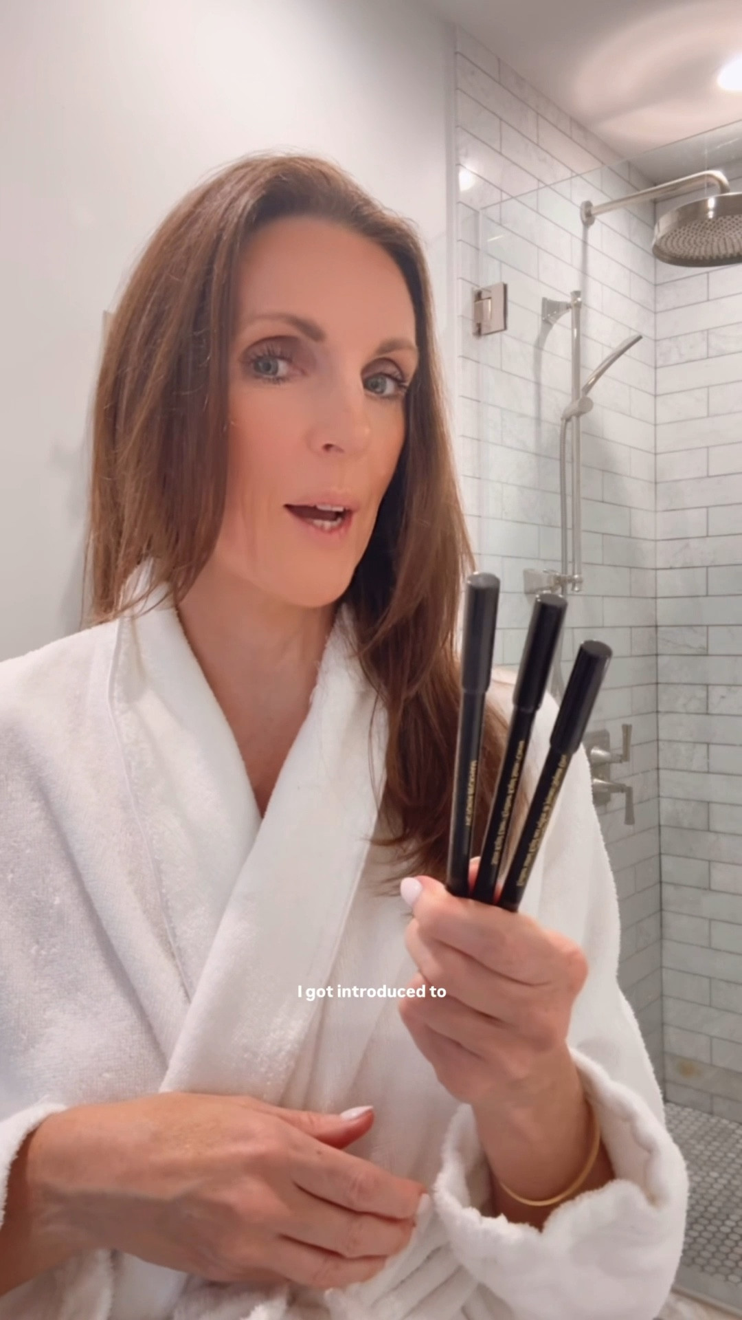 I blame my sister for my latest addiction!

The Victoria Beckham eyeliner pencil wow they are just so amazing and super soft and last a long time definitely worth it! 



#LTKgrwm #LTKselfcare #LTKBeauty