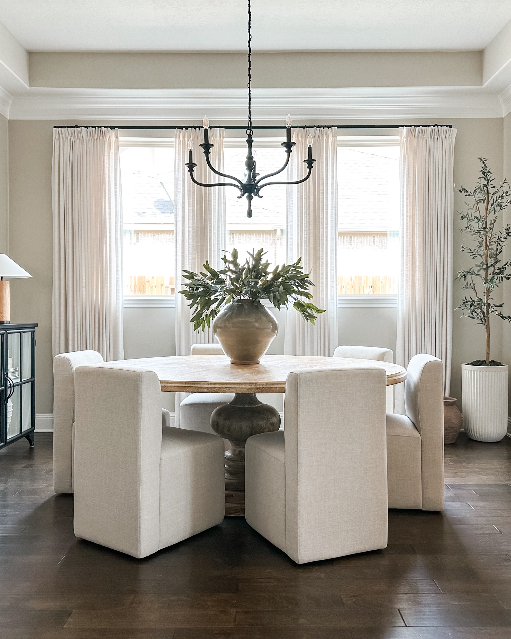 Sale alert on my set of 2 dining chairs that also swivel!! You can snag them on sale on Amazon!! Limited time!

#LTKVideo #LTKHome #LTKSaleAlert