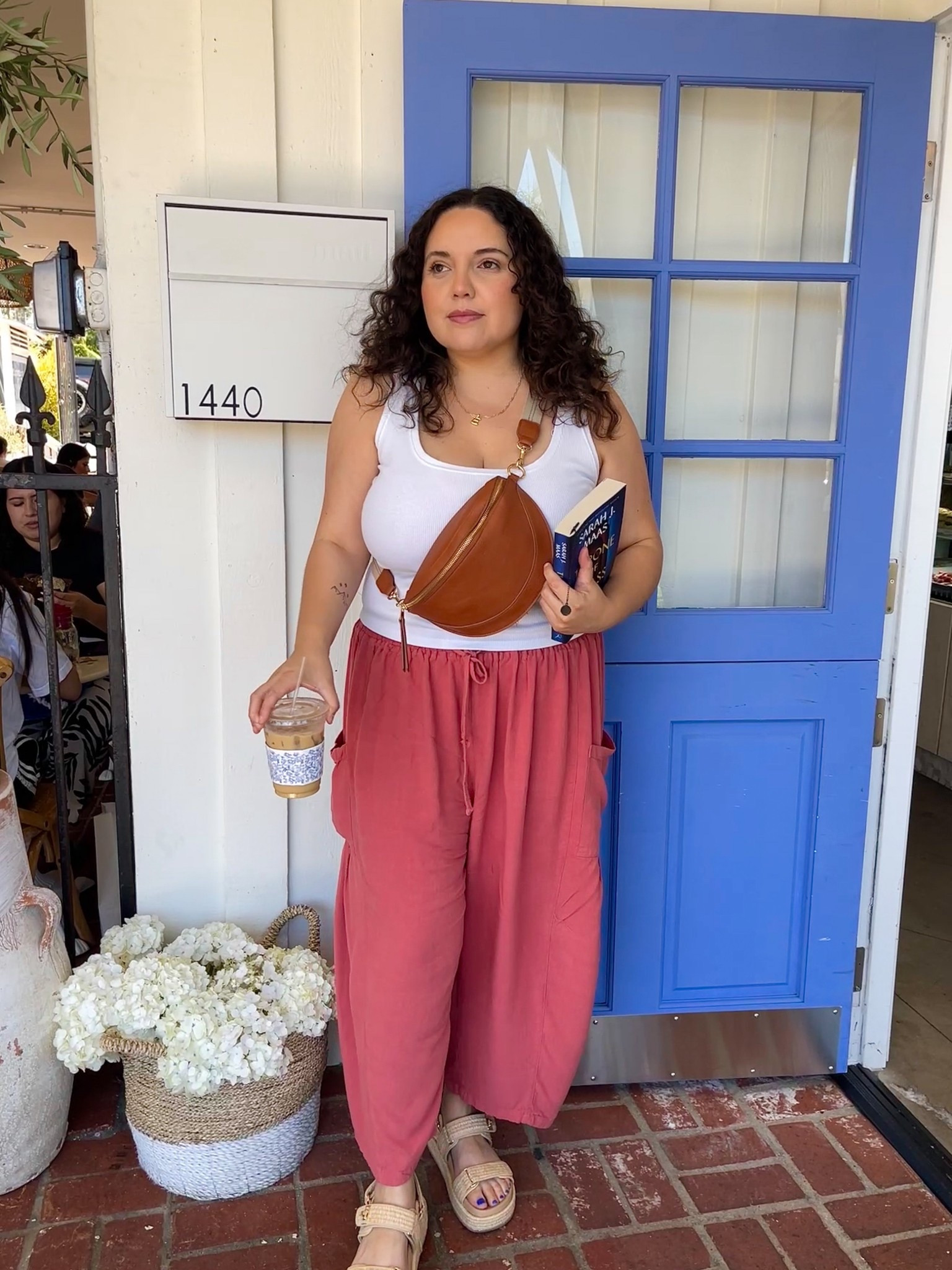 Casual spring outfit for a day out and about with the most comfy pants from Amazon

#LTKgrwm #LTKSeasonal #LTKMidsize