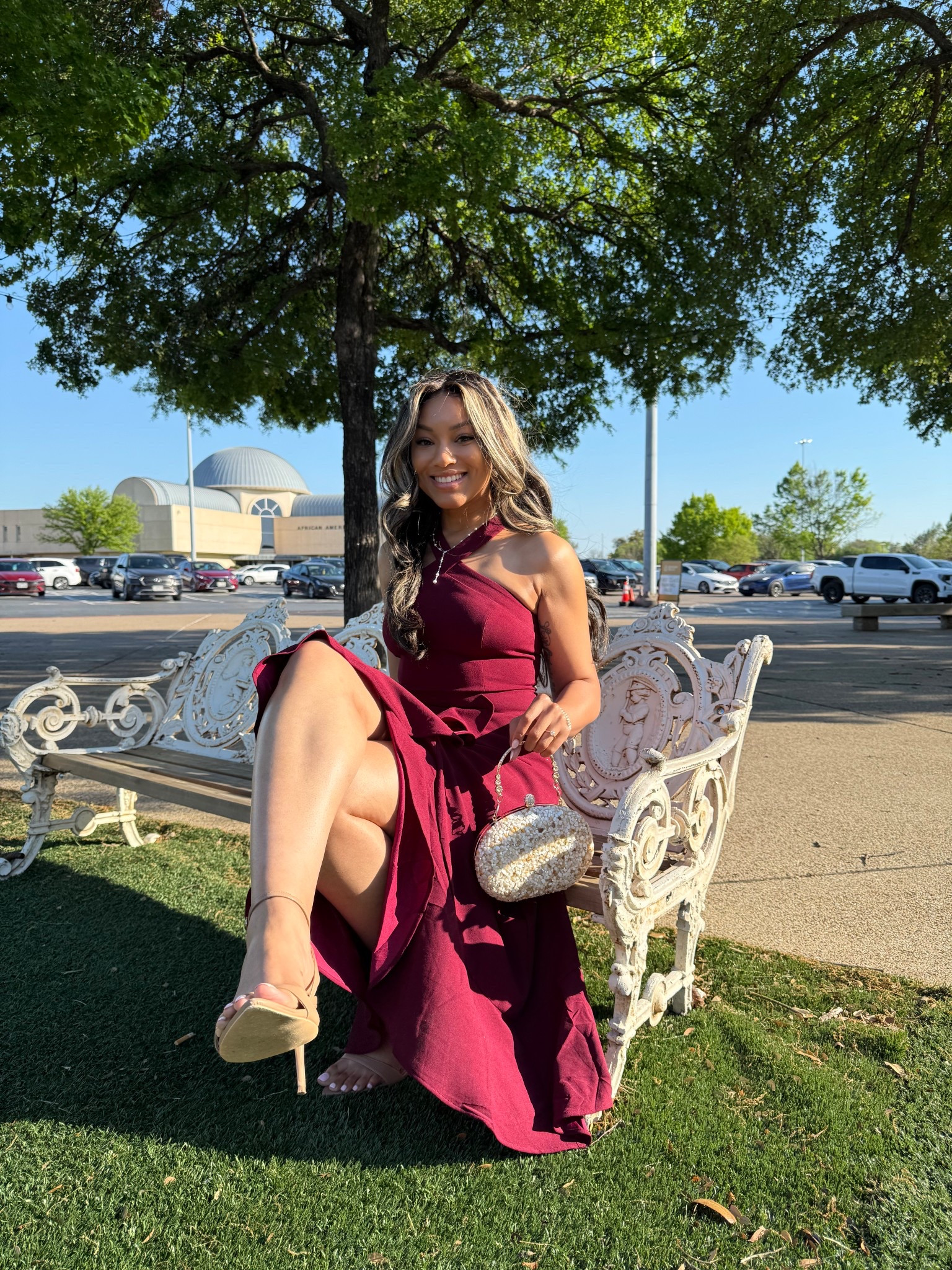 Already waiting for a reason to outfit repeat this Amazon dress 😄 it is too good! Wearing size XS (amazing true to size)

Amazon finds fashion burgundy dress cocktail ruffle halter ballet semi formal classy solid beaded clutch 

#LTKootd