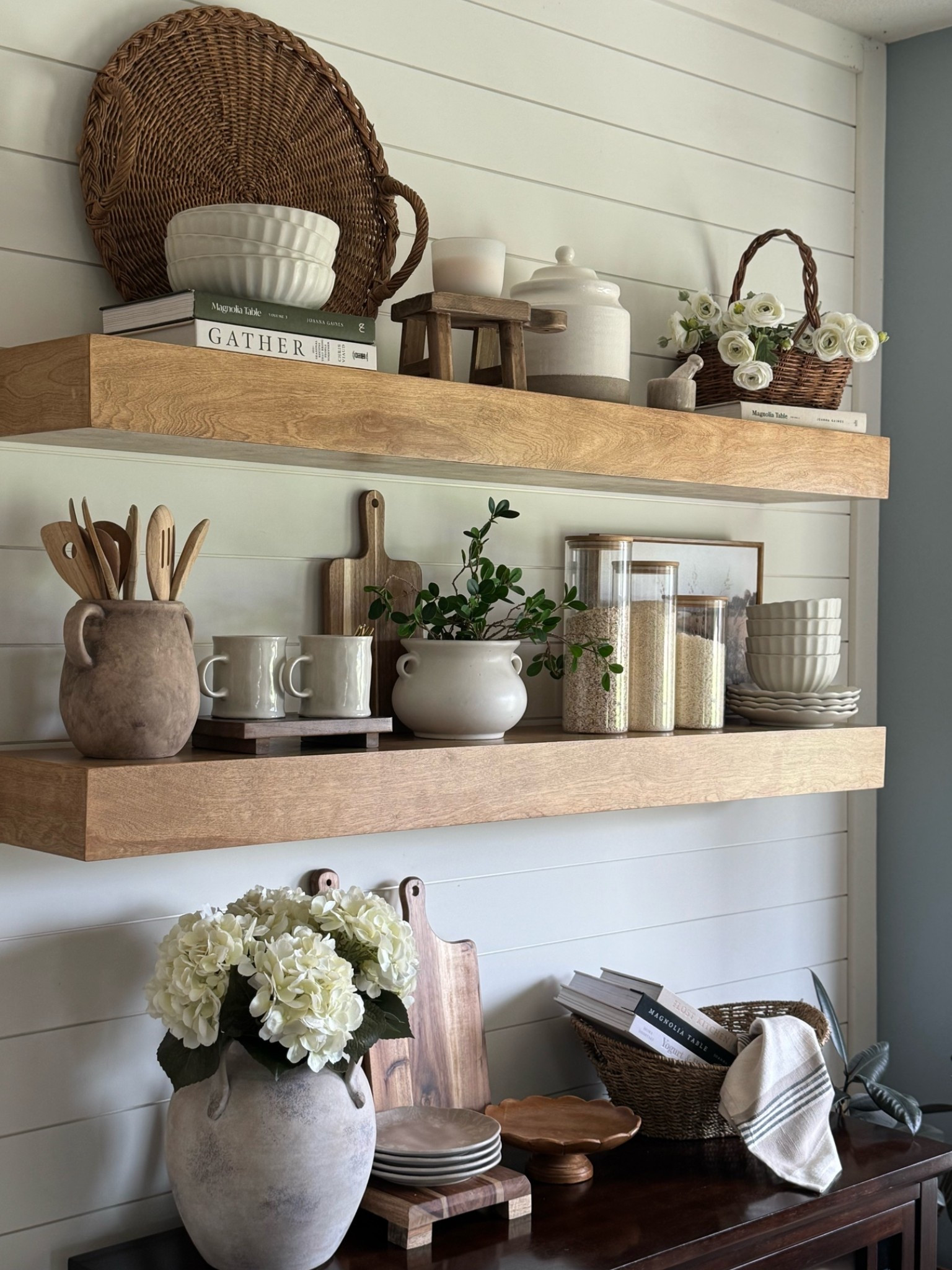 Kitchen Shelf Decor