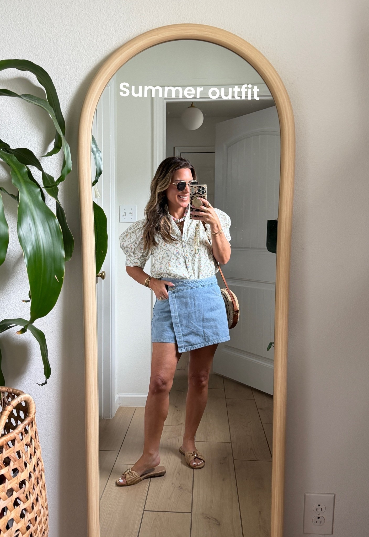 In love with summer skort and floral top!!!! 
Wearing size medium in both. 
Use code DASHINGDARLIN15 for 15% off of both!!

#LTKmomlife #LTKootd