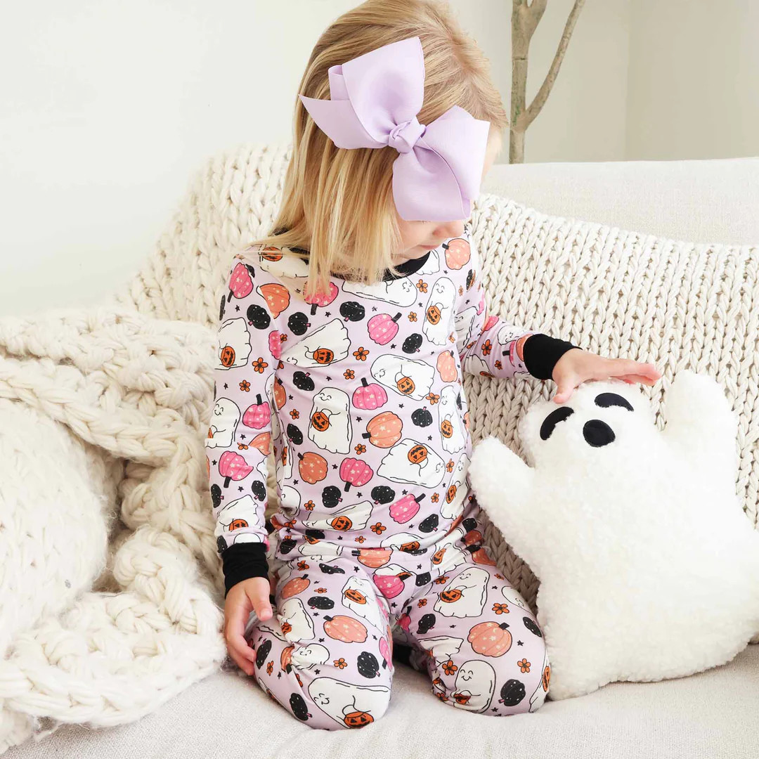 Large Ribbon Bow With Clip | Lilac | Caden Lane