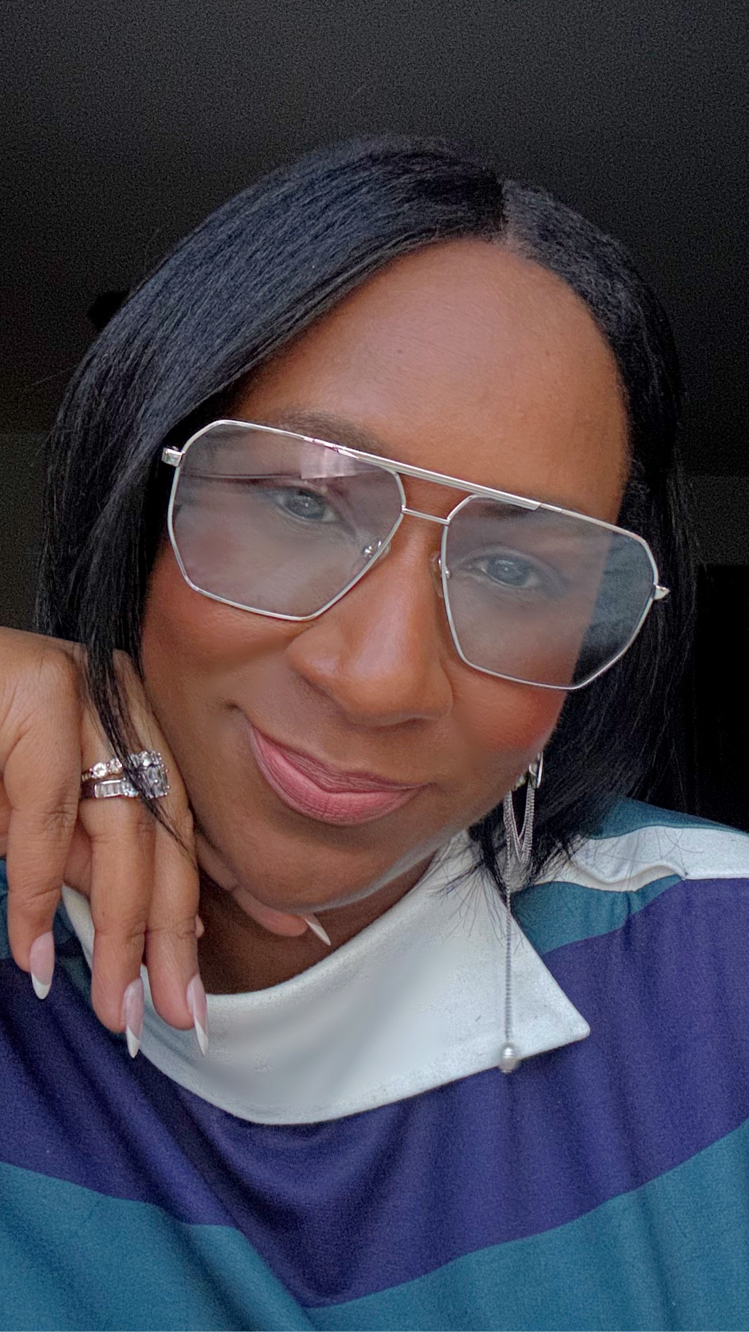 Greetings & Salutations Beautiful People! Today’s Errand Fit… Something light. 😜  Enjoy your Tuesday. ❤️❤️❤️
#ErrandOutfit #WinterOOTDInspo #NavyBlueVibe #CasualSlay #StylishBabeOnABudget 


#LTKMidsize #LTKootd #LTKOver40